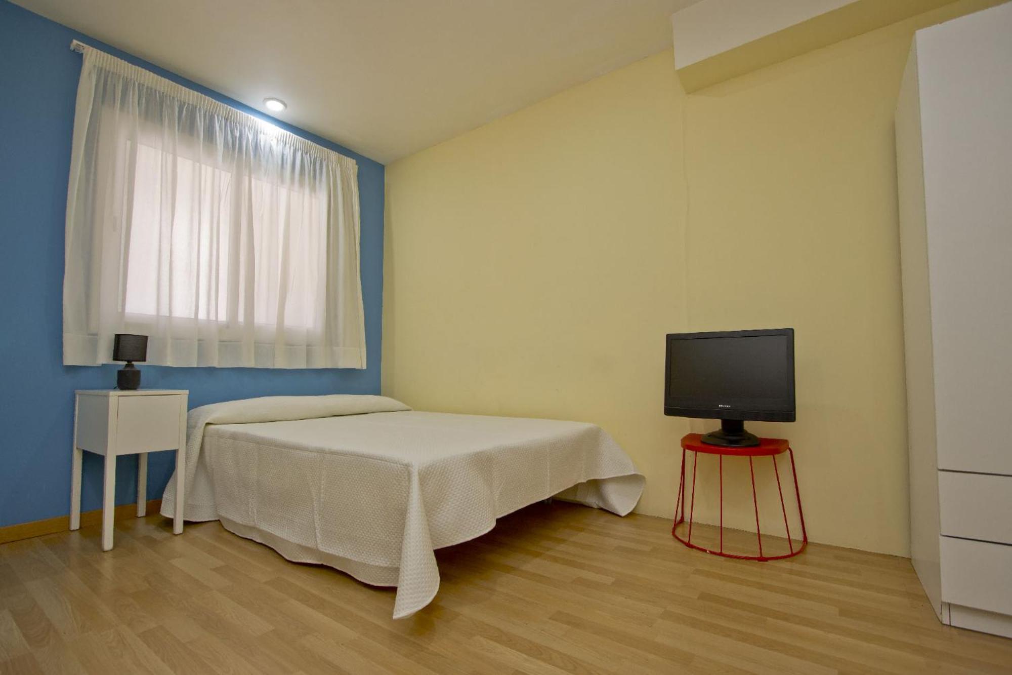Studio Apartment photo 2