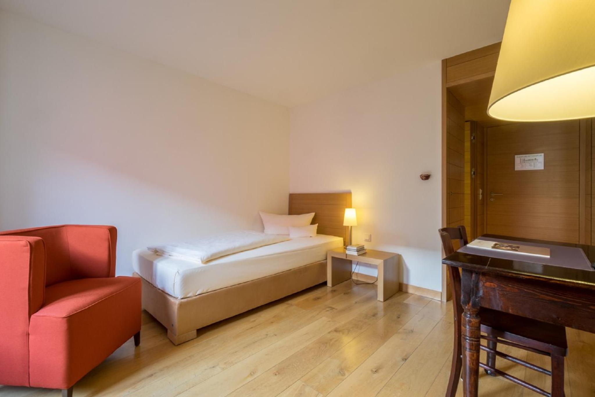 Single Room photo 2