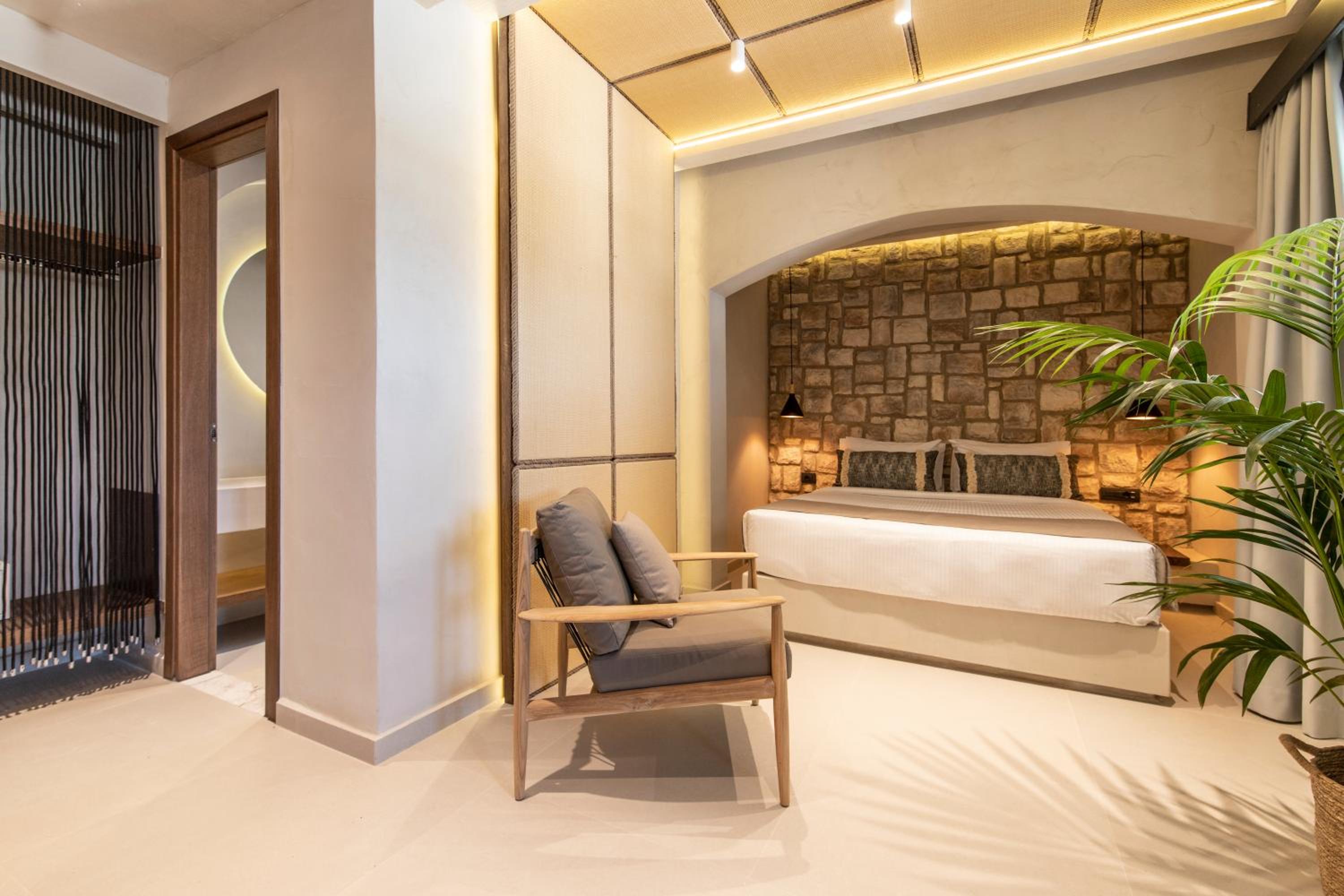 Junior Suite with Private Pool