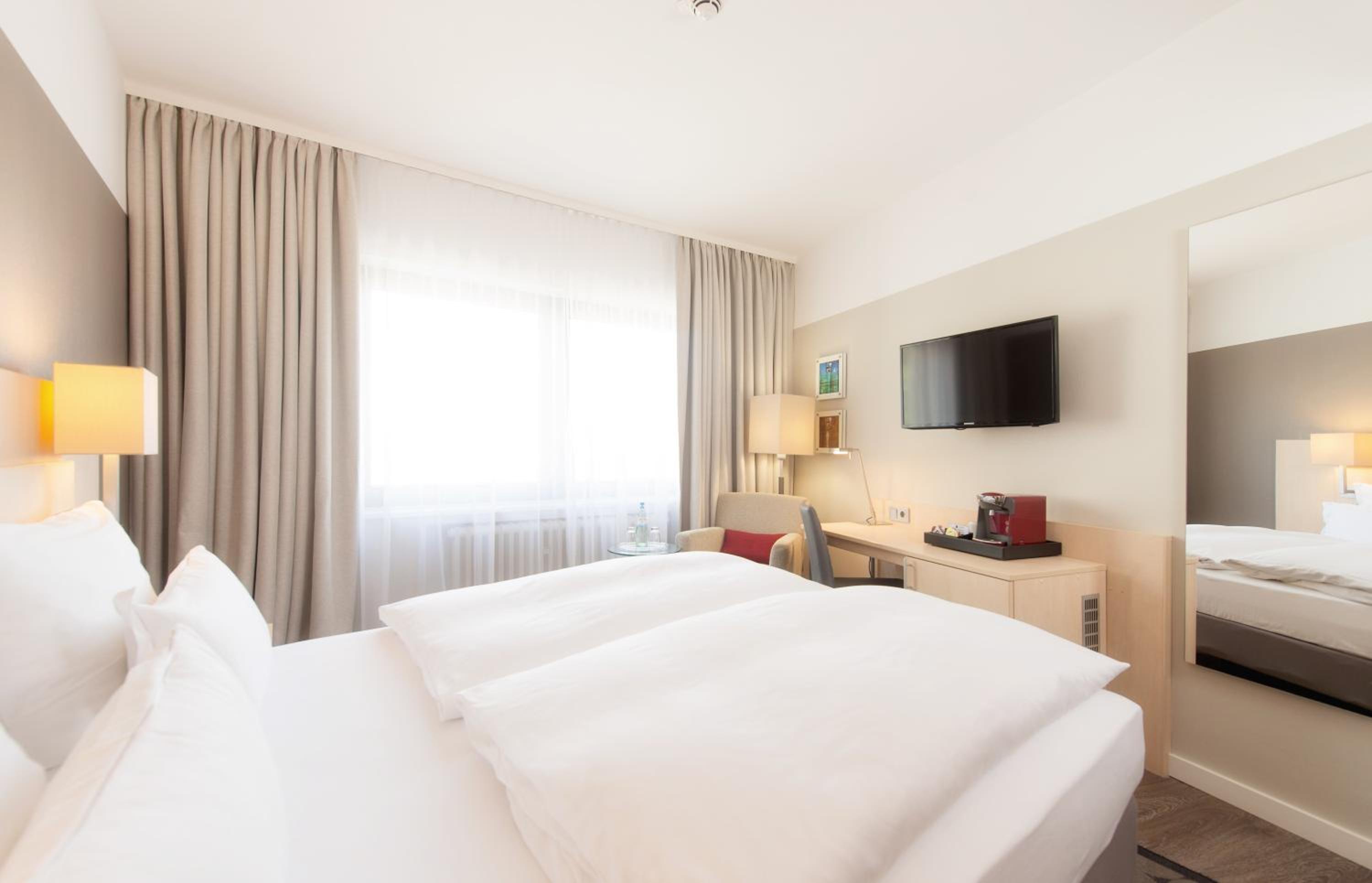Economy Double Room - Photo 1