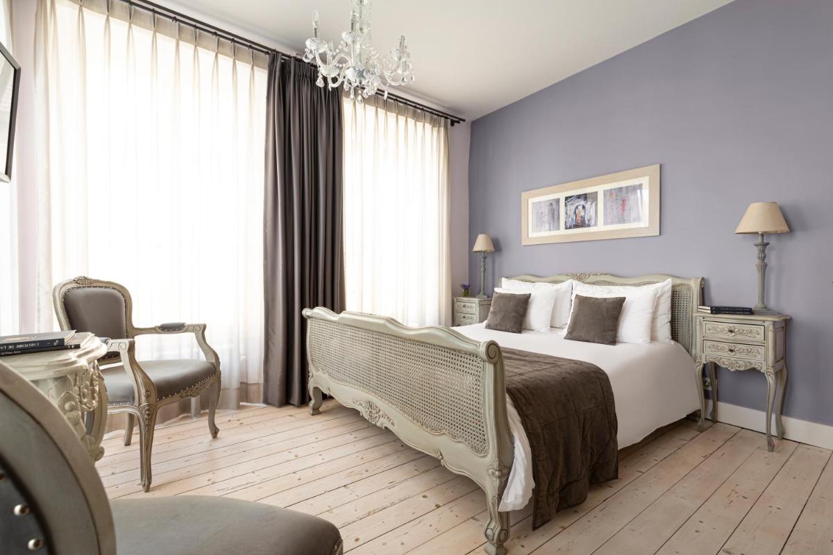 Superior Suite (4 Adults) - Photo 2