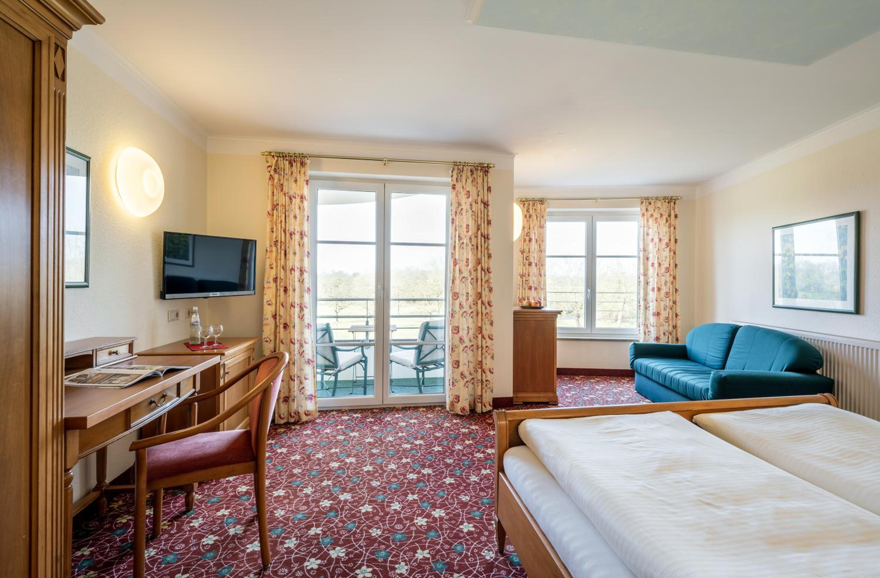 Double Room with Garden View photo 2