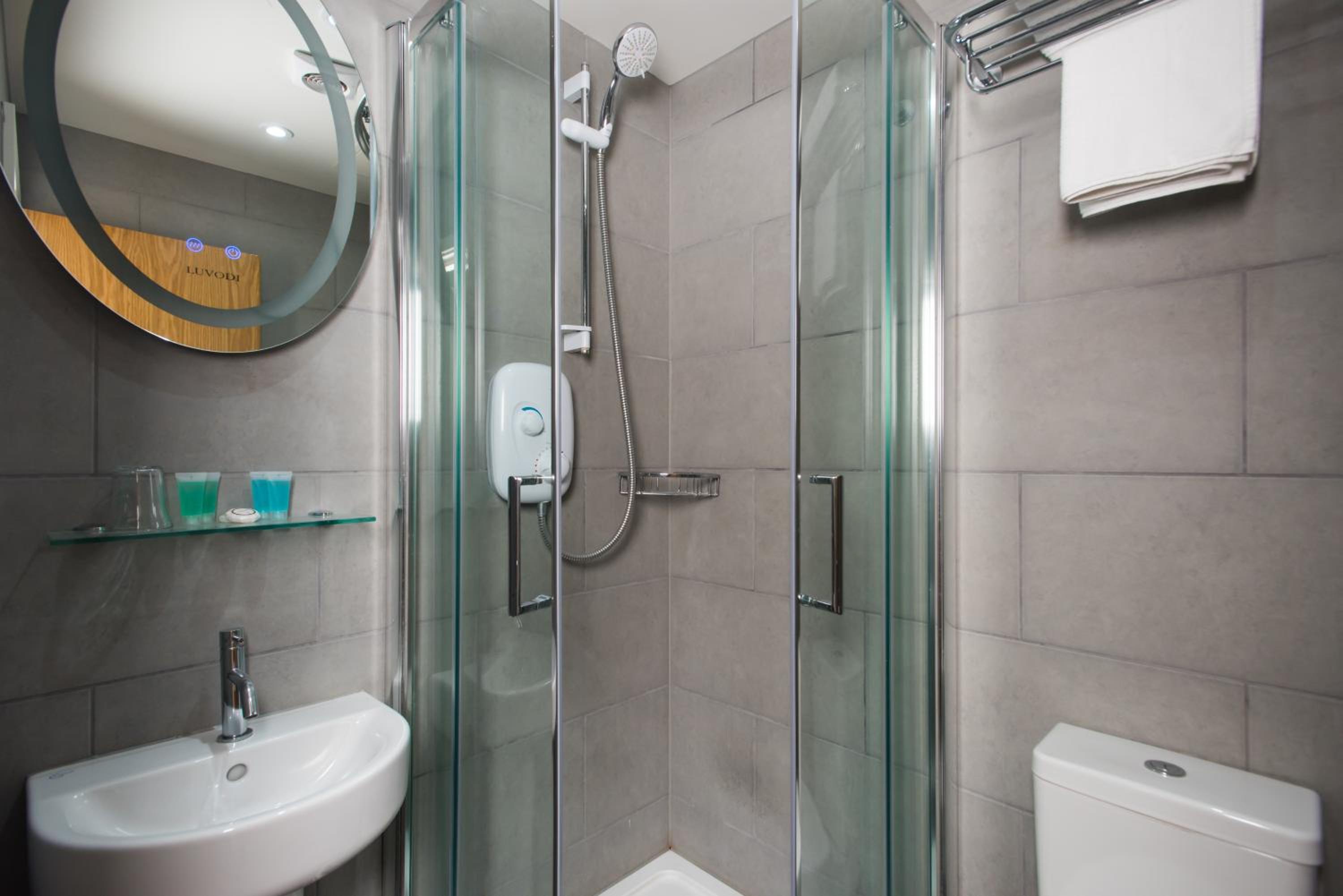 Deluxe Triple Room photo 3