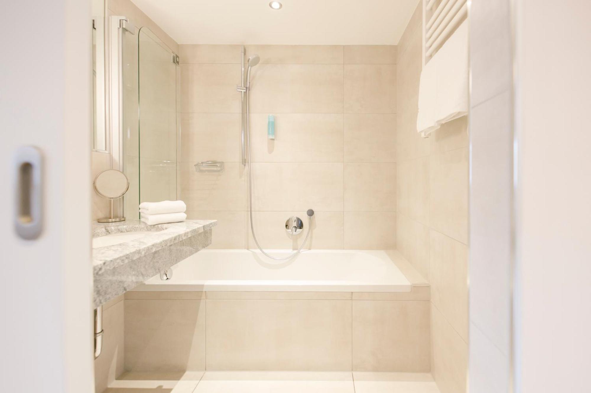 Comfort Triple Room - Photo 5