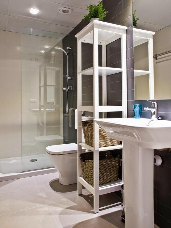 Two-Bedroom Apartment with Terrace photo 3