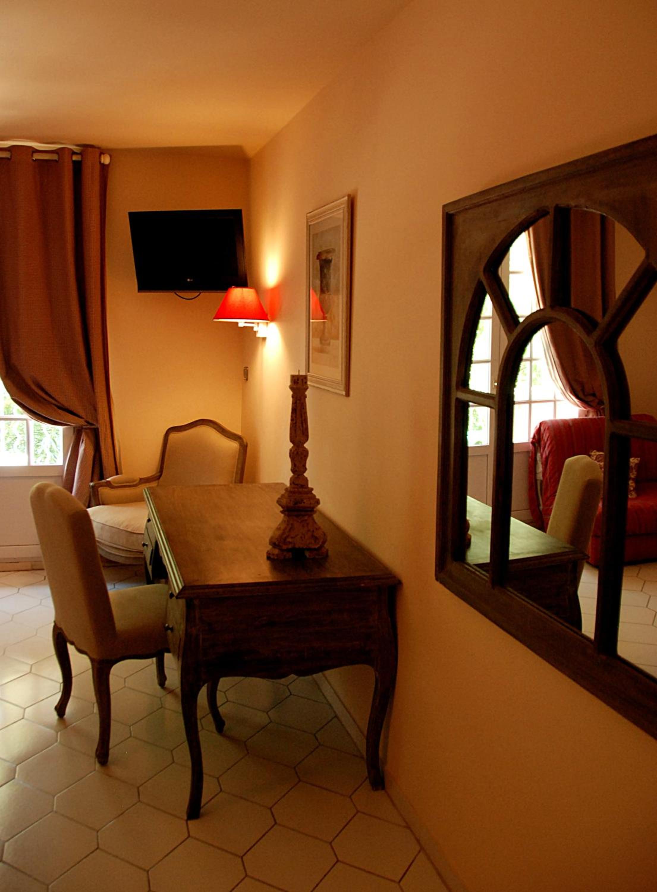 Superior Comfort Double or Twin Room - Photo 5
