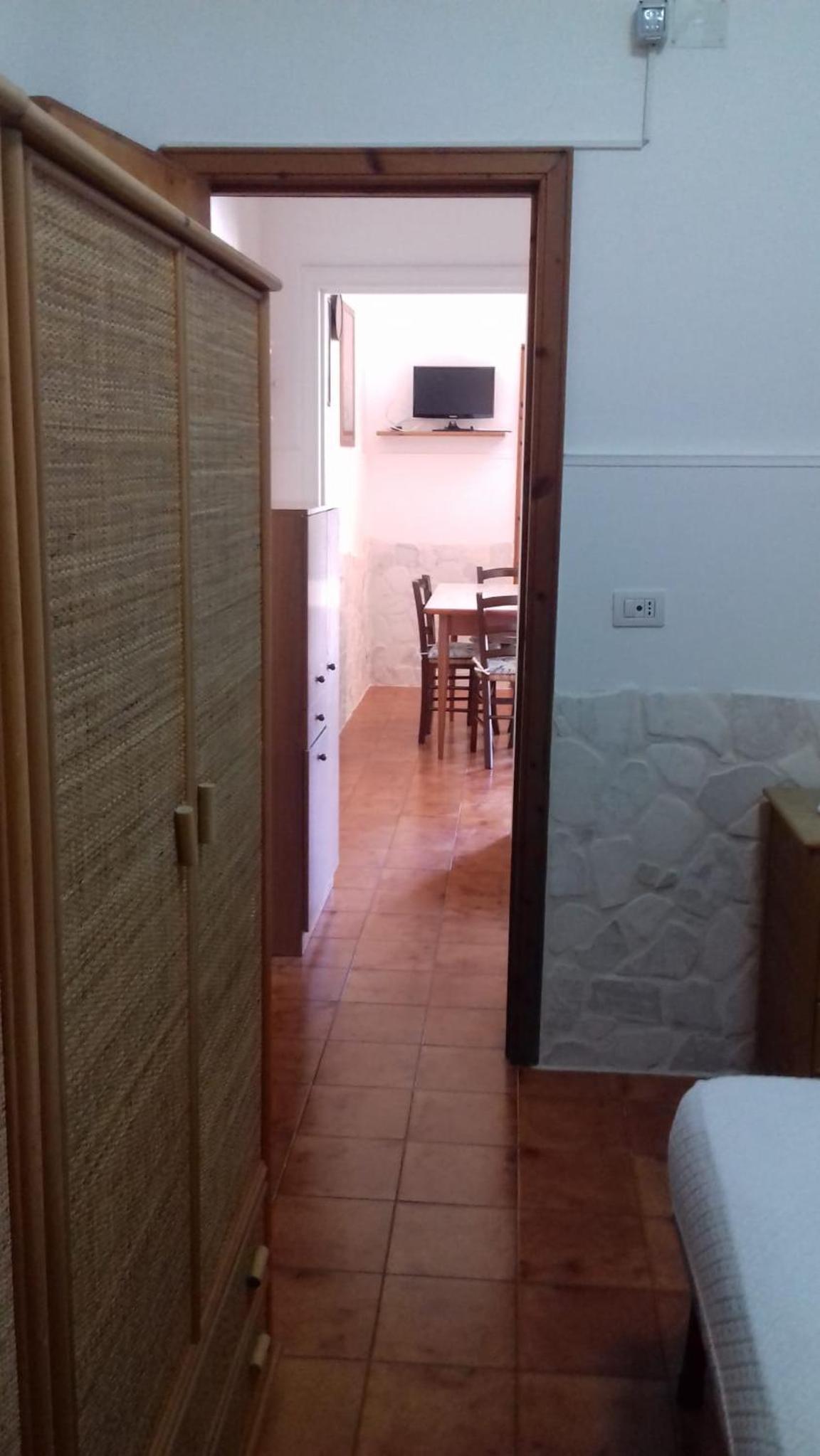 Two-Bedroom House photo 2