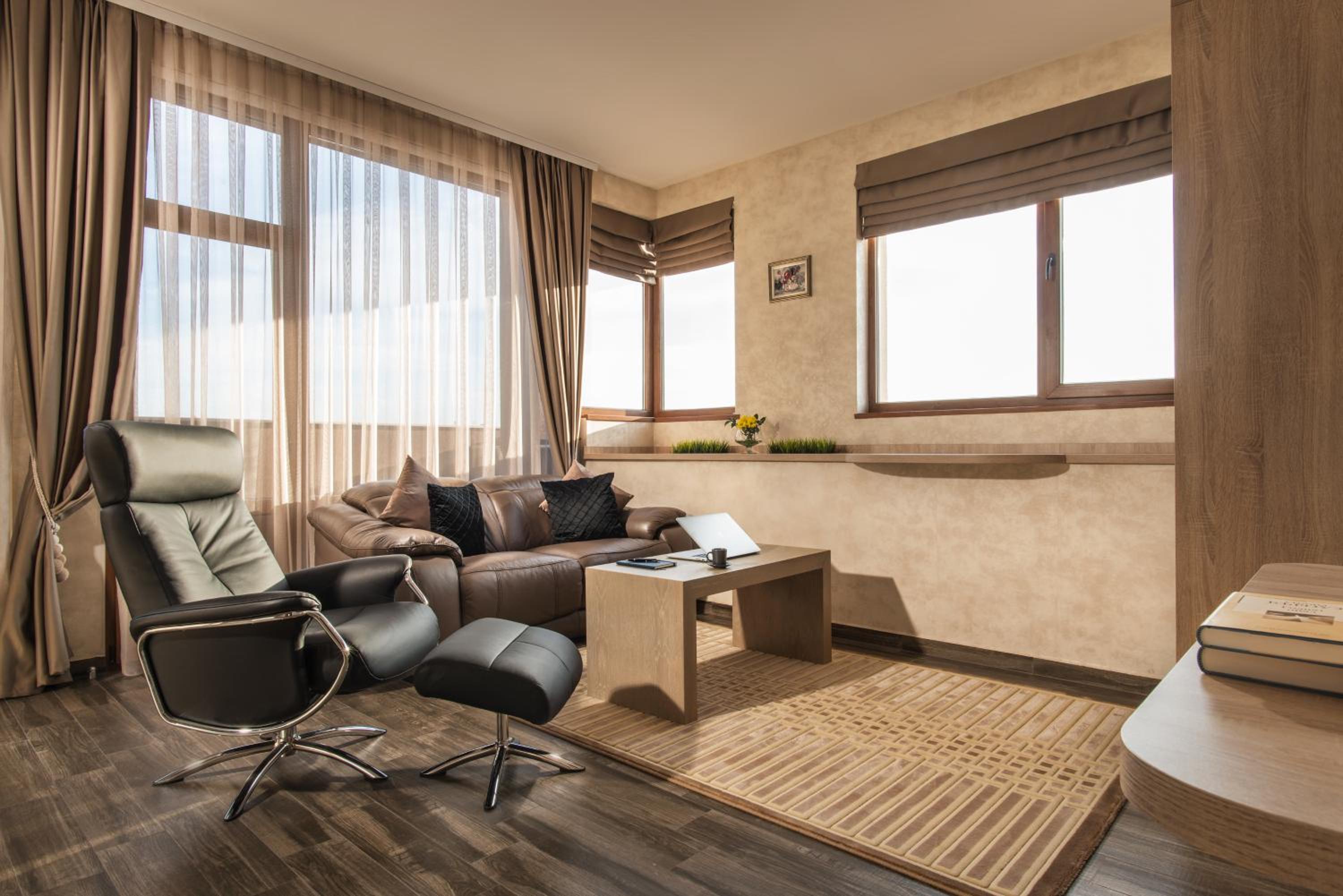Superior Apartment