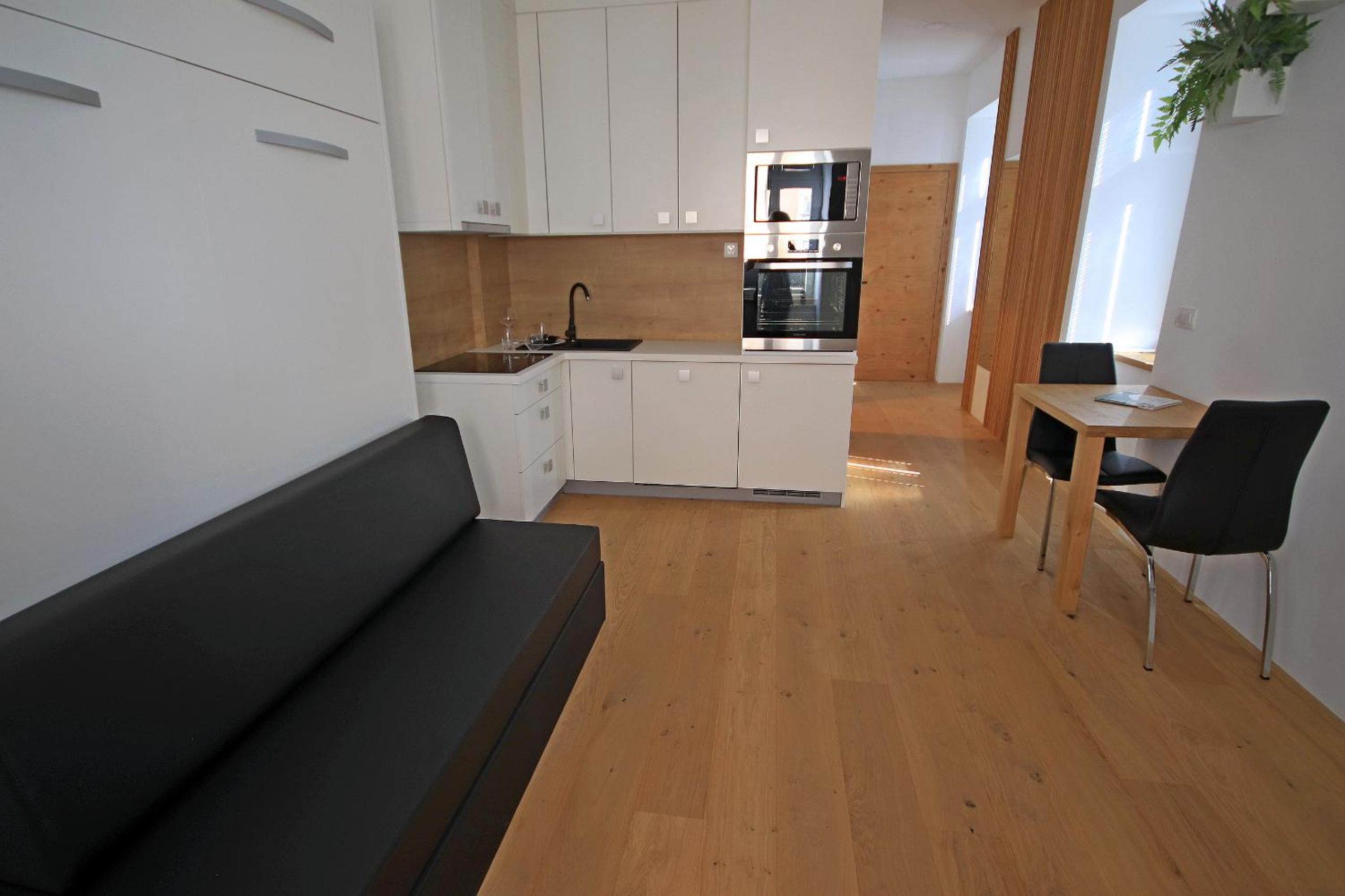 Studio Apartment - Photo 3