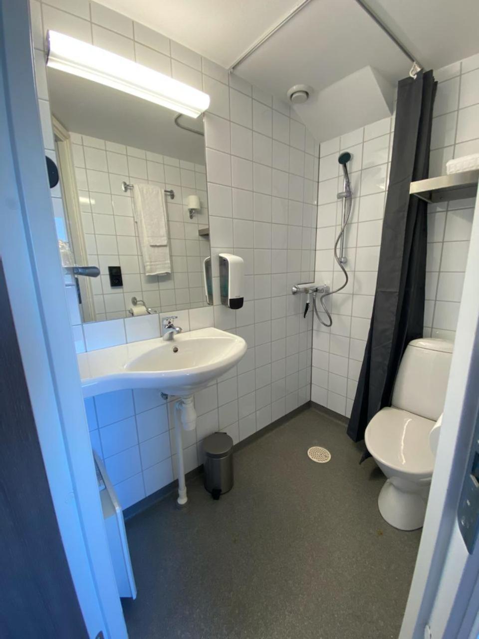 Small Twin Room