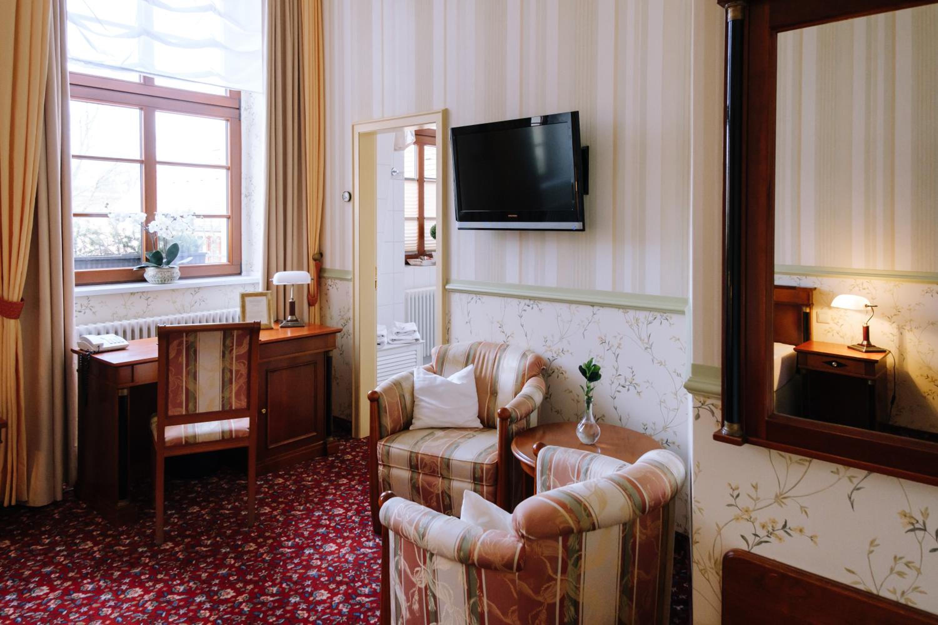 Double Room with Courtyard View photo 2