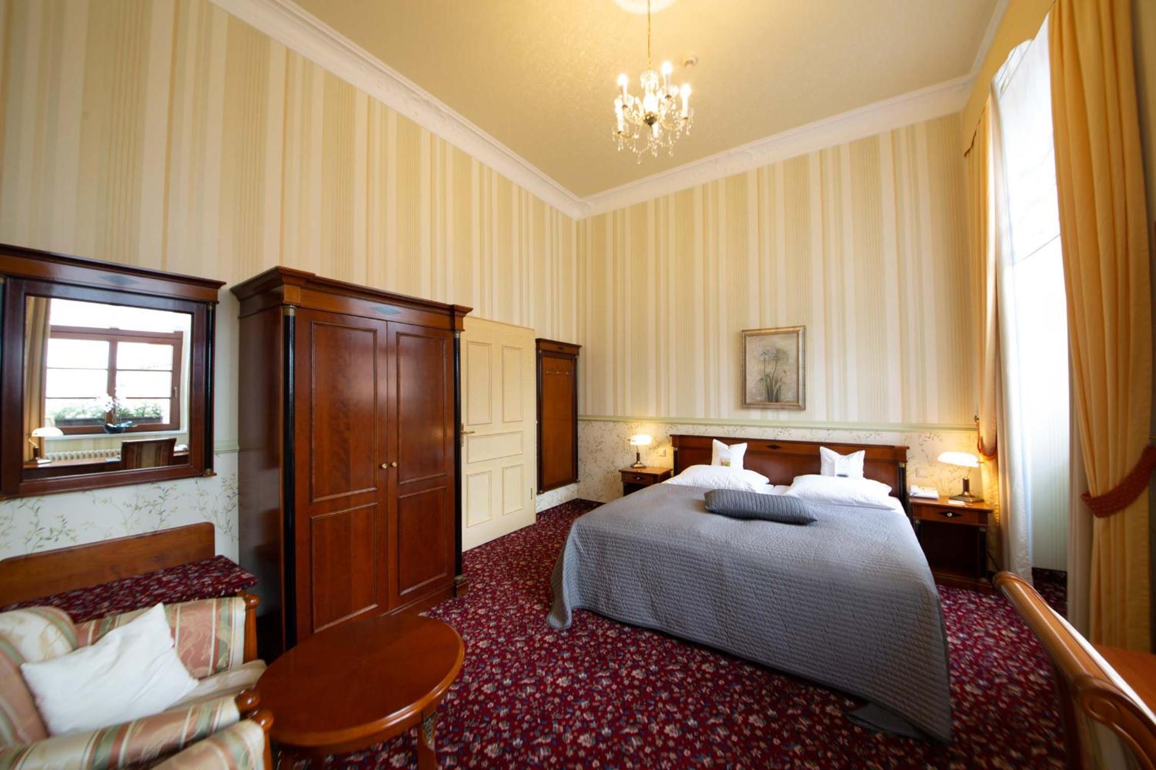 Double Room with Courtyard View photo 3
