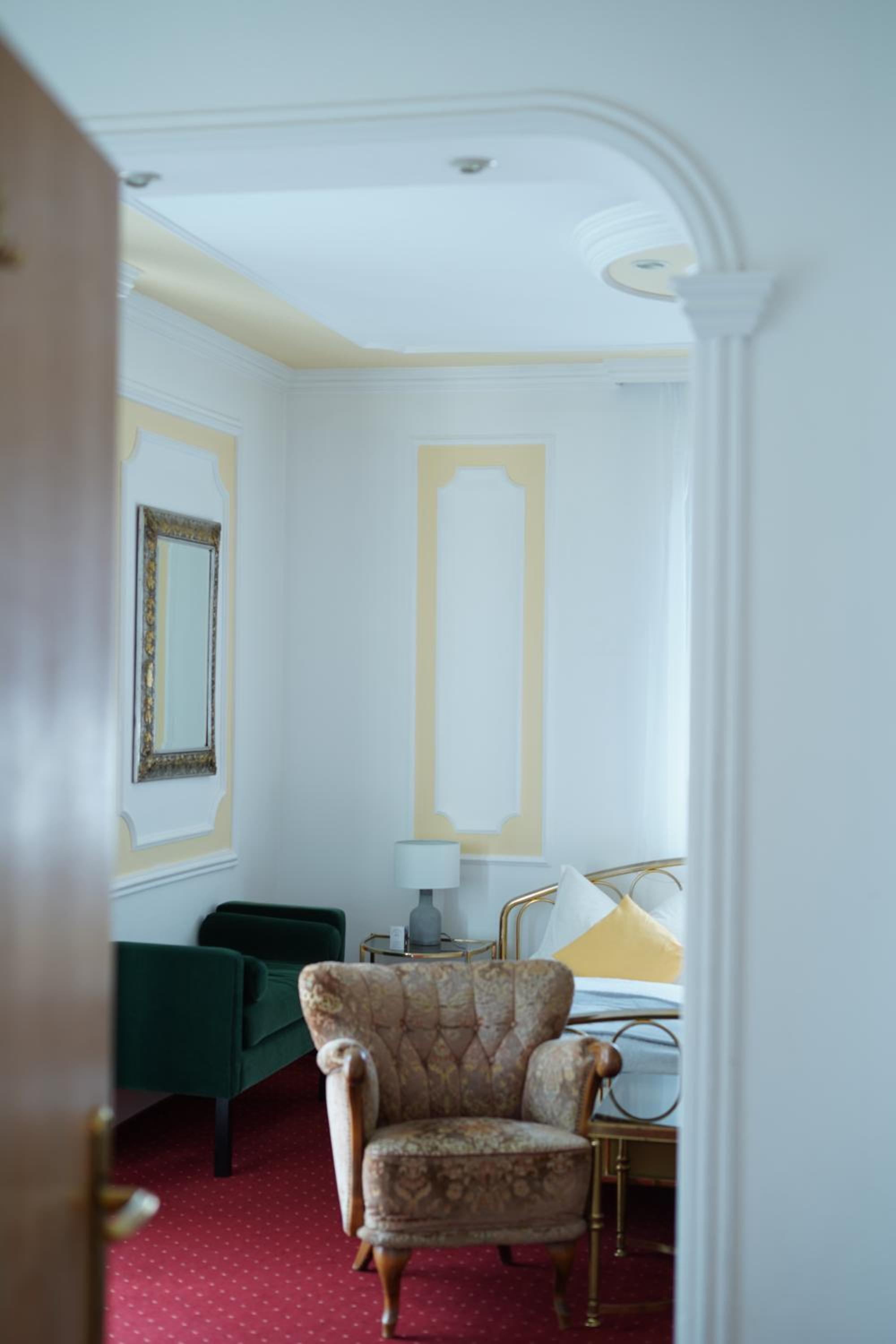 Suite with Balcony and Castle View photo 1