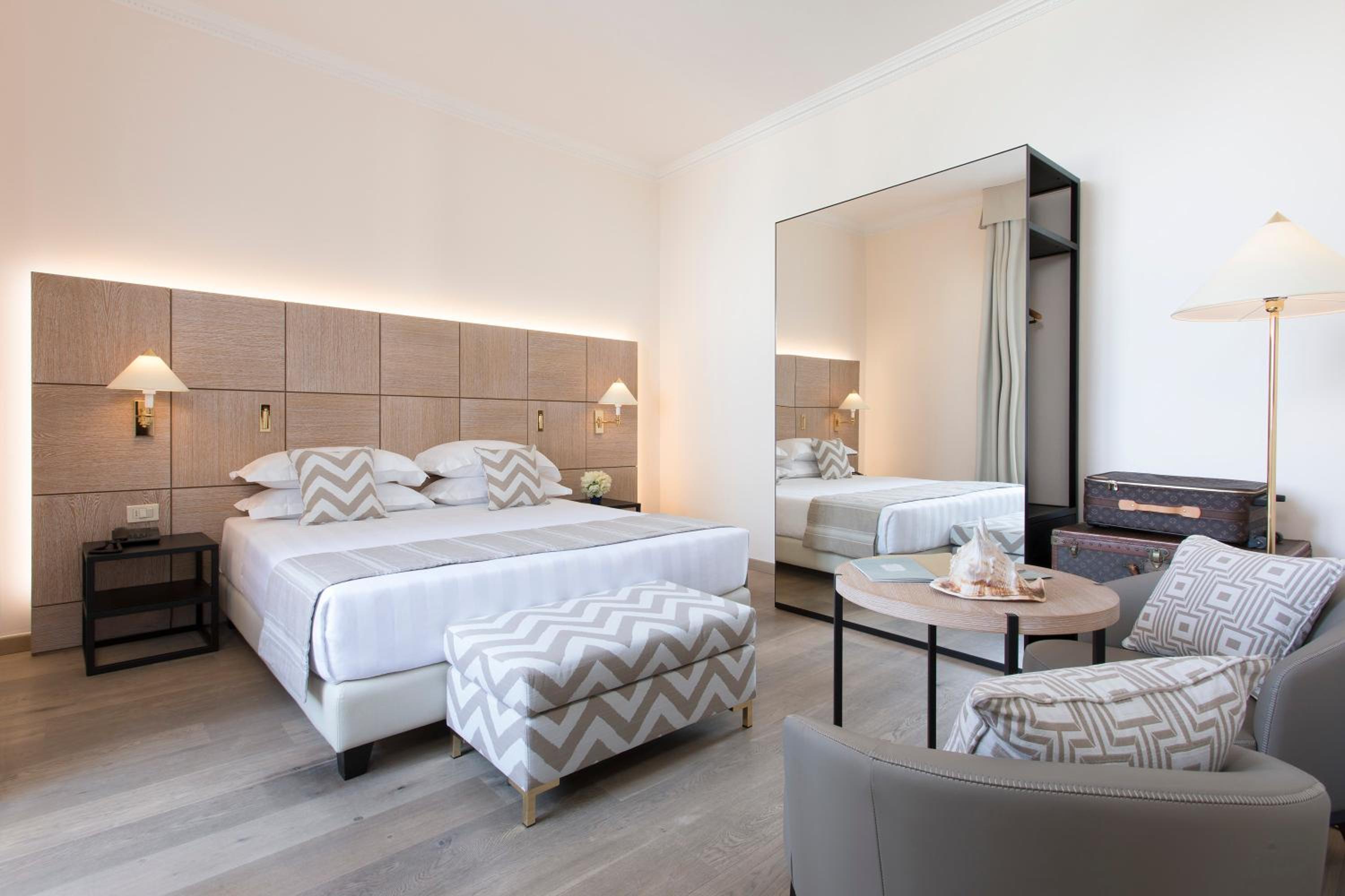 Superior Double or Twin Room with Sea View - Photo 2