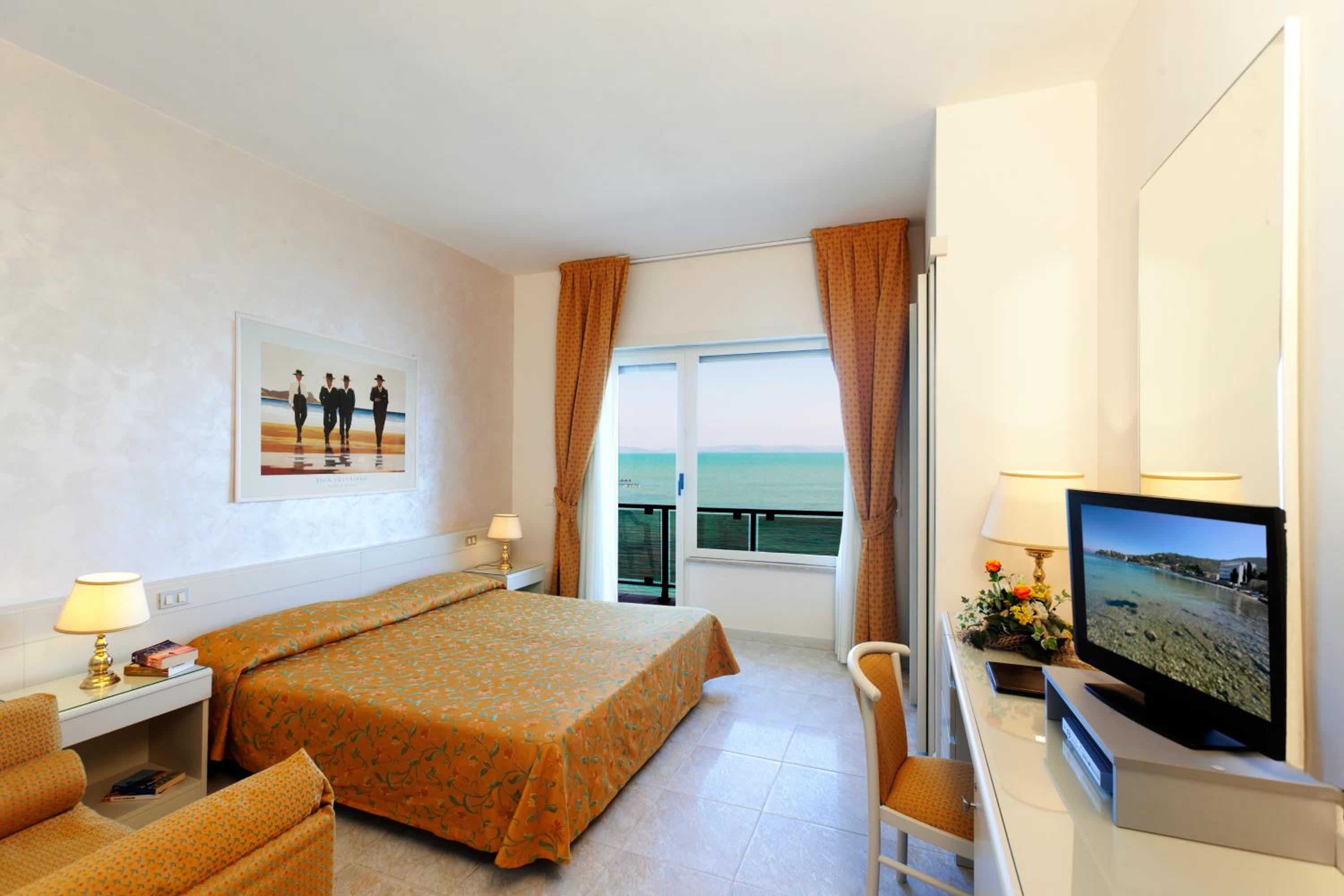 Superior Double Room with Sea View - Photo 1