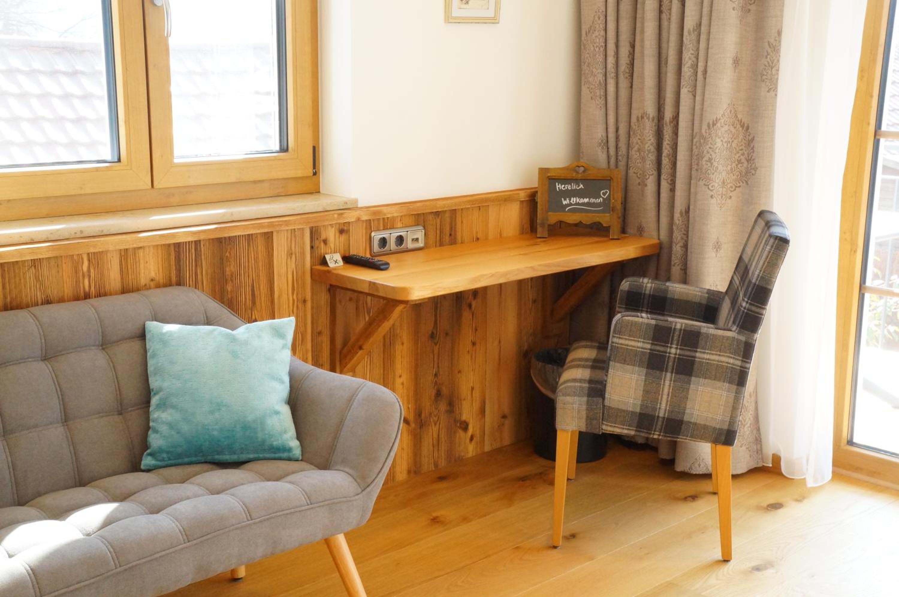 Deluxe Double Room - Photo 5