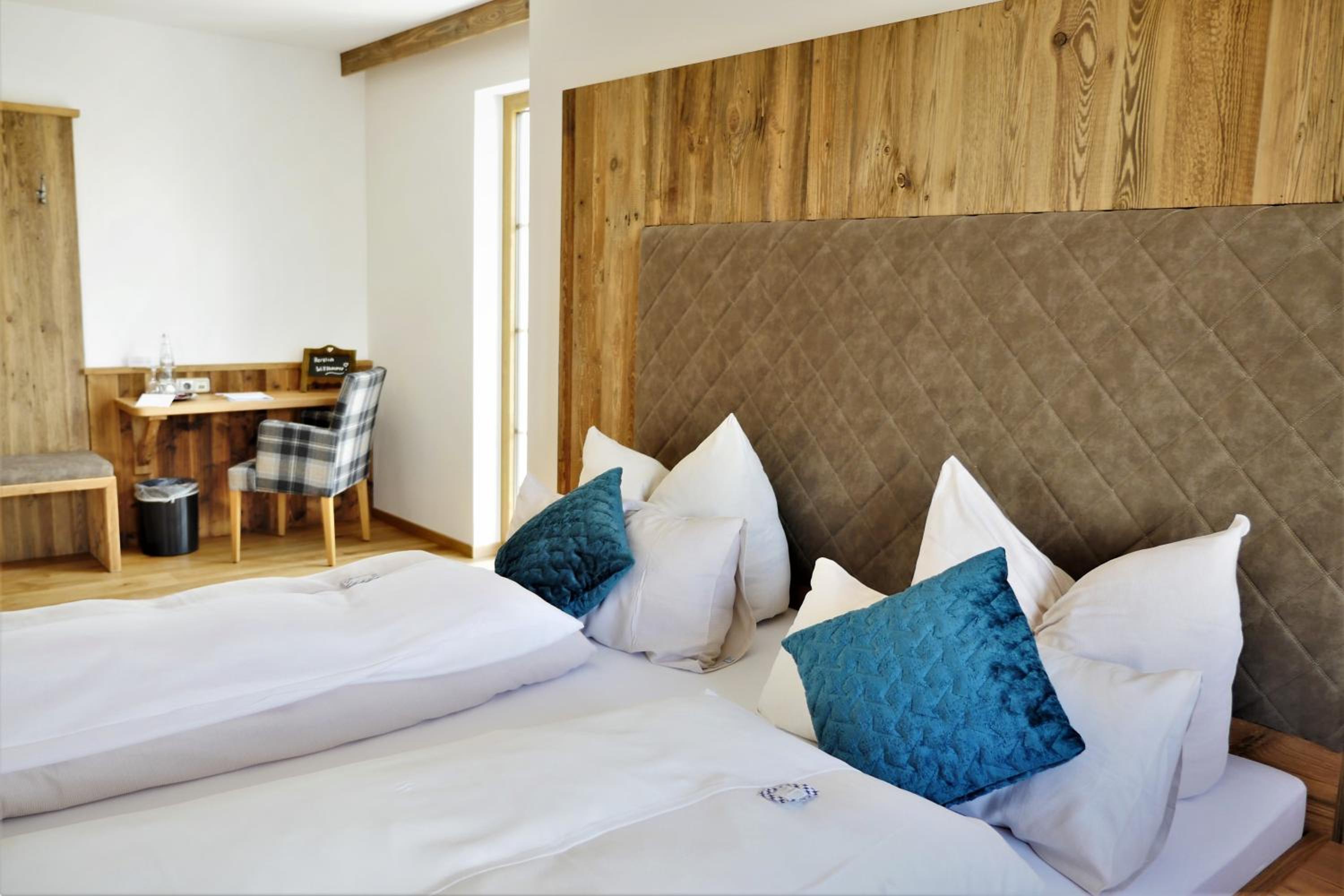 Deluxe Double Room - Photo 6