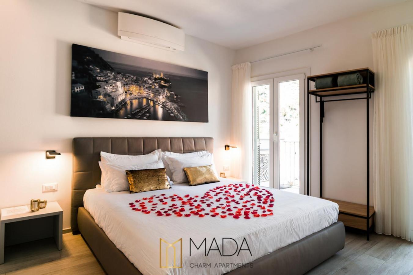 Apartment with Sea View - Photo 8