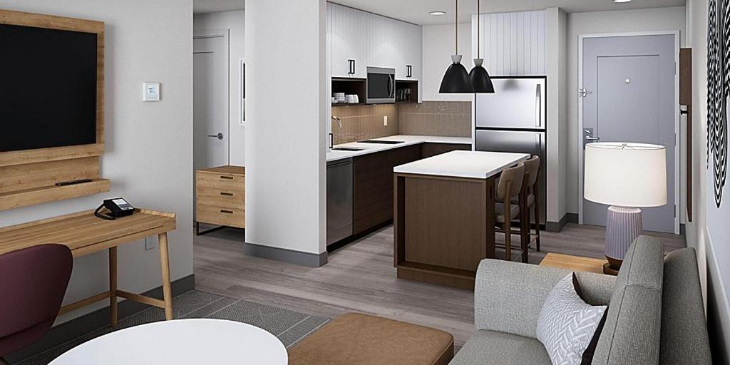 One-Bedroom King Suite - Photo 7