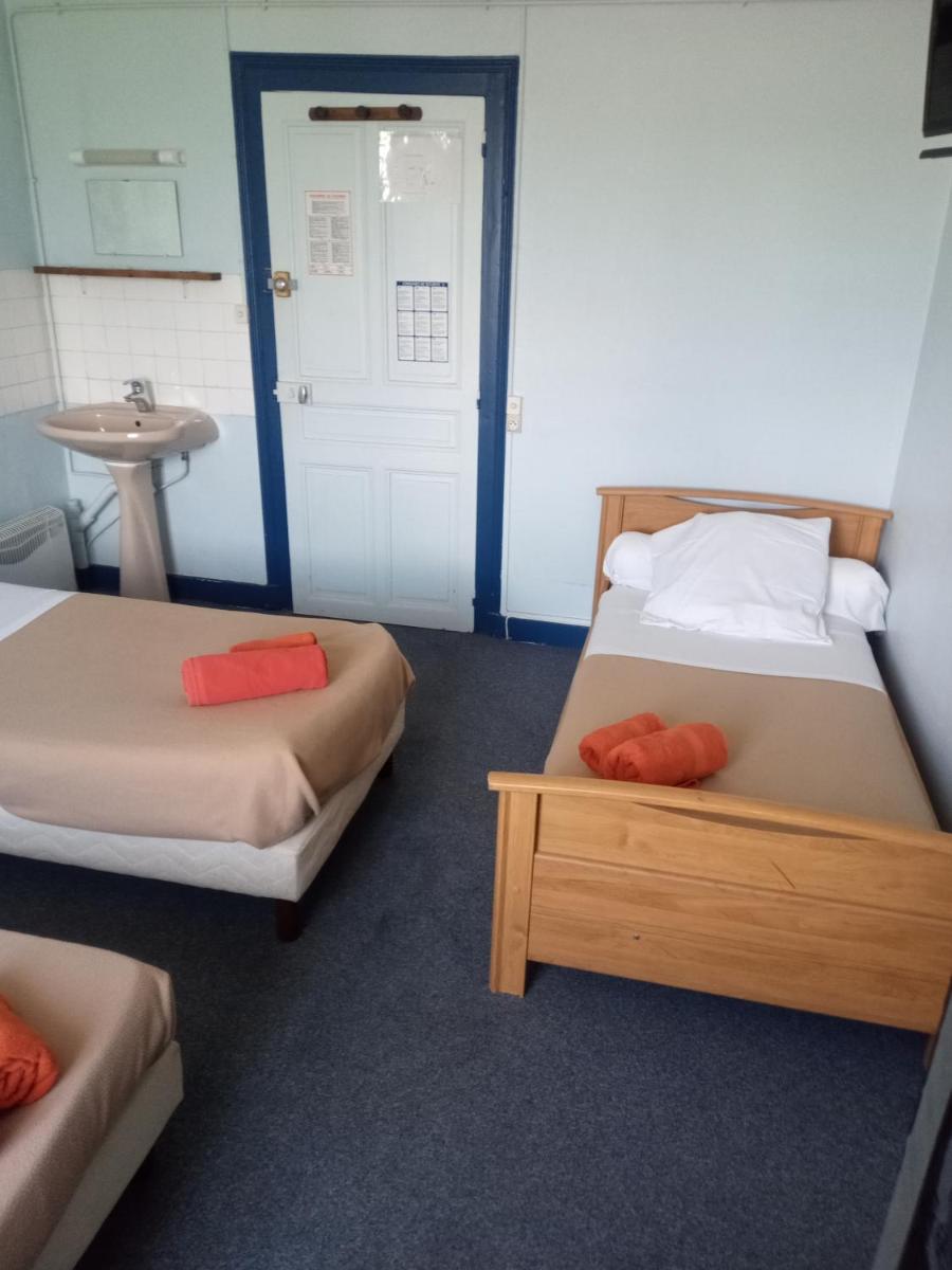 Quadruple Room - Photo 2