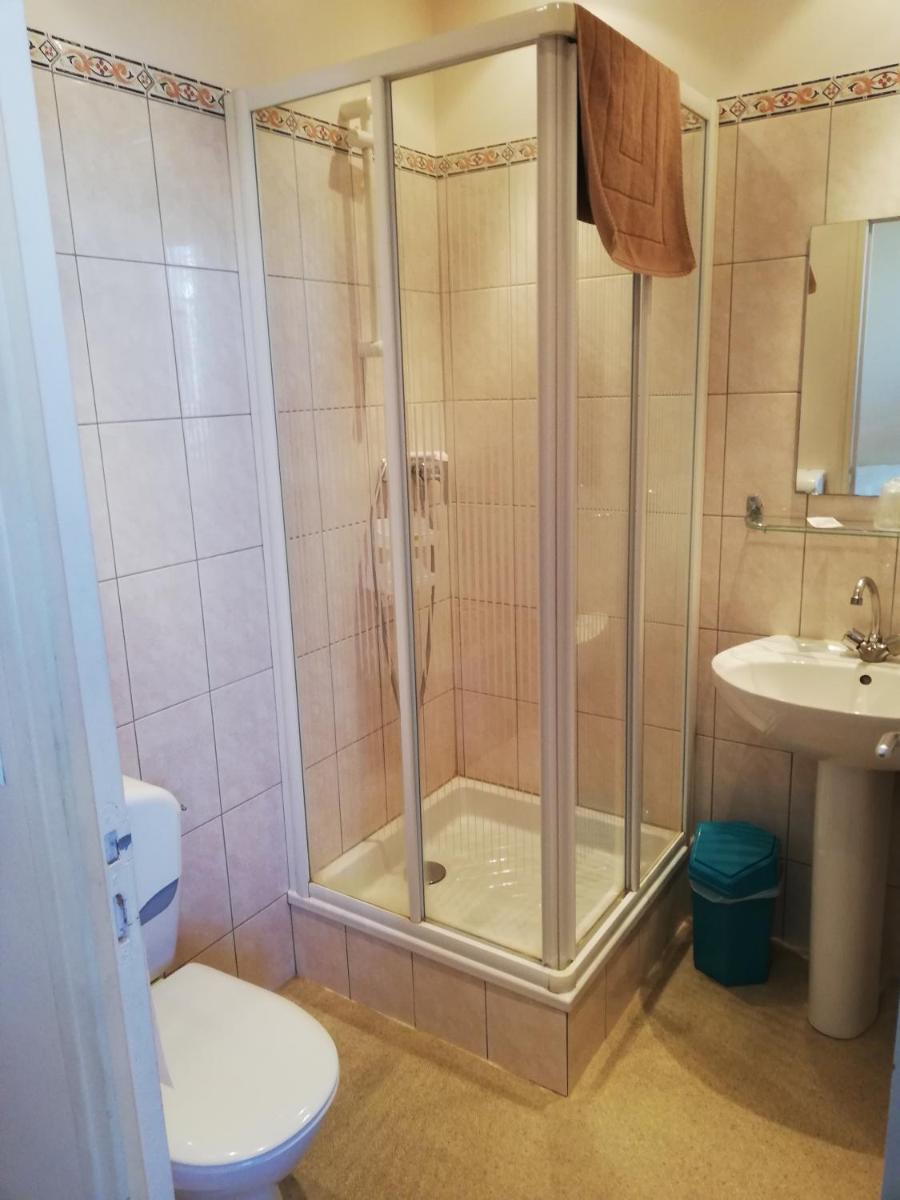 Double Room with Garden View - Photo 2