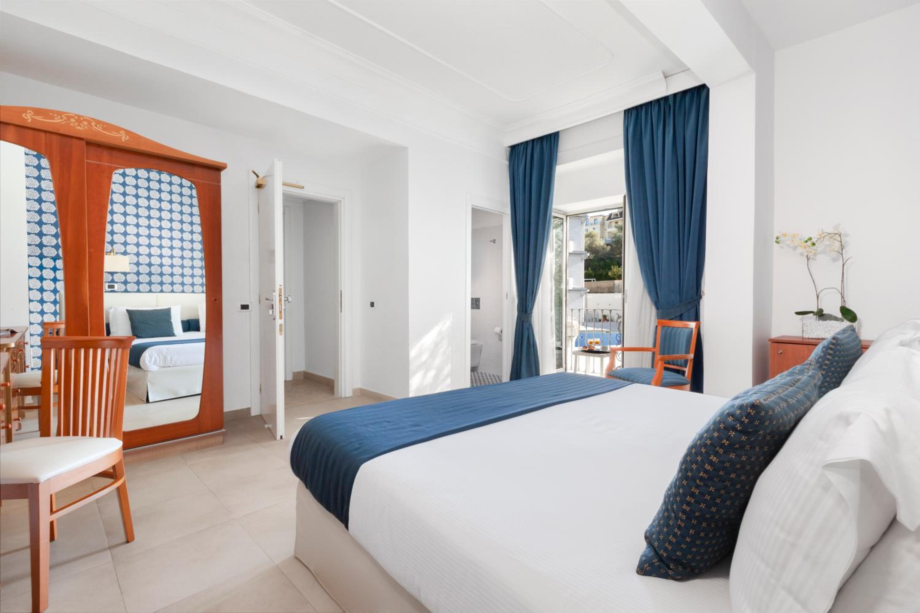 Double Room with Pool View