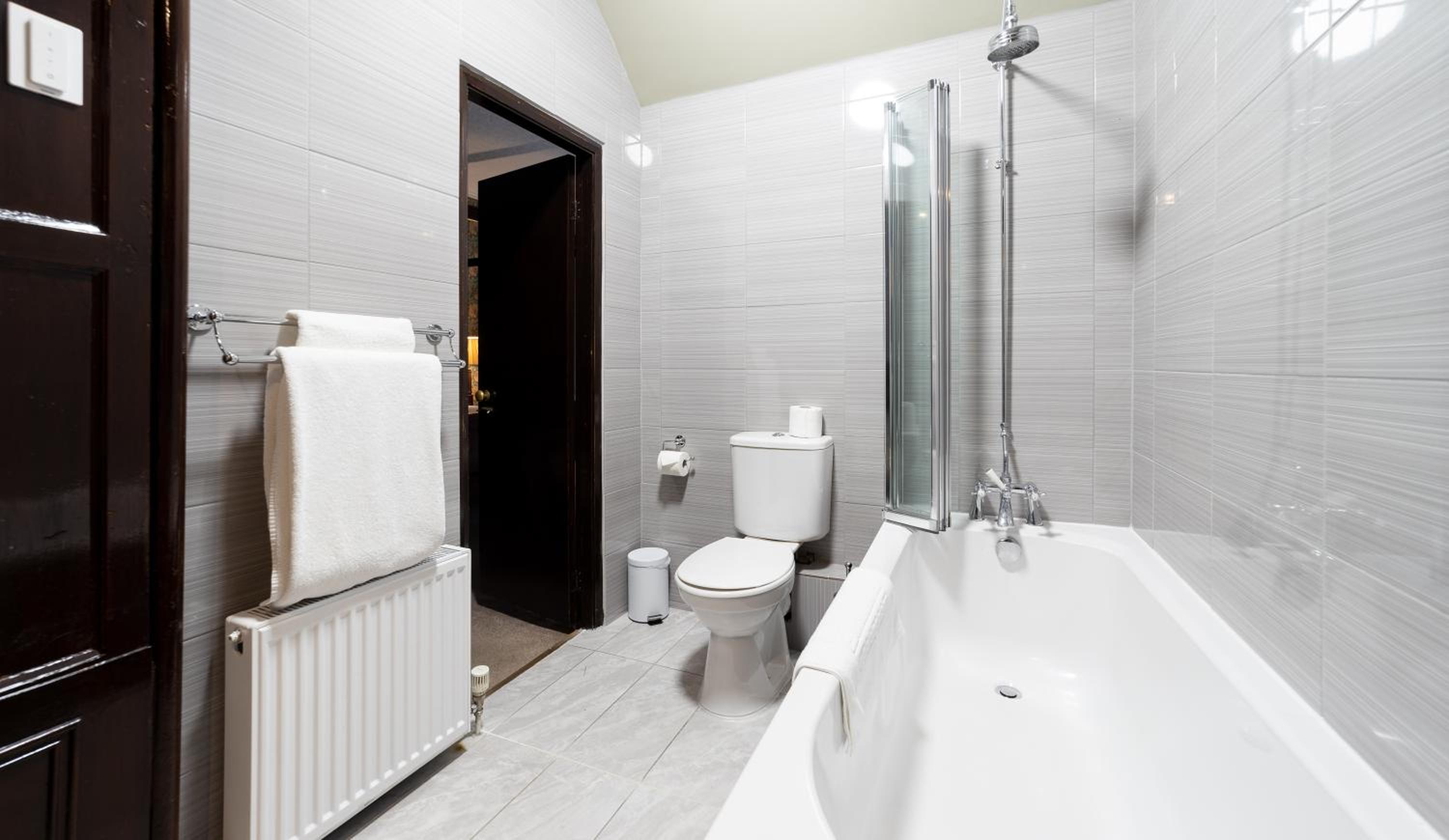 Large Double Room photo 2