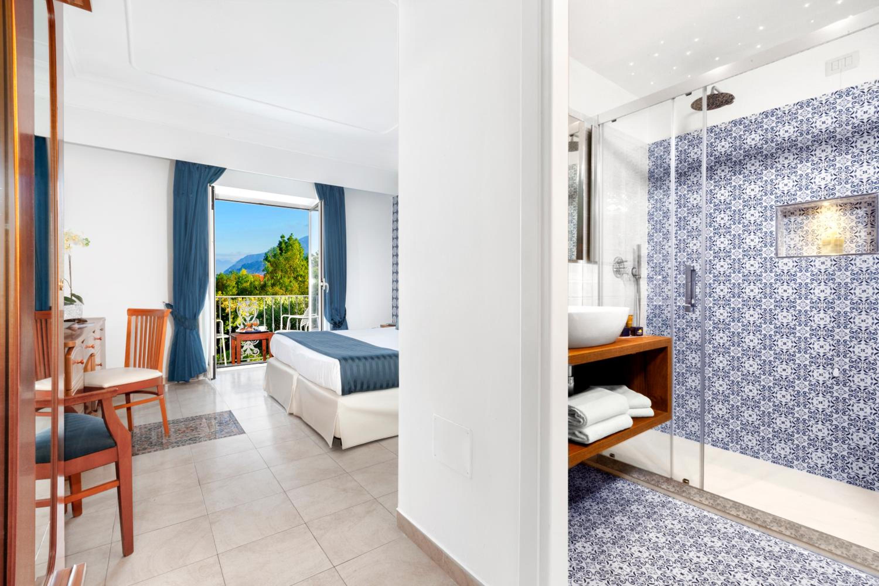 Double Room with Balcony - Annex - Photo 1