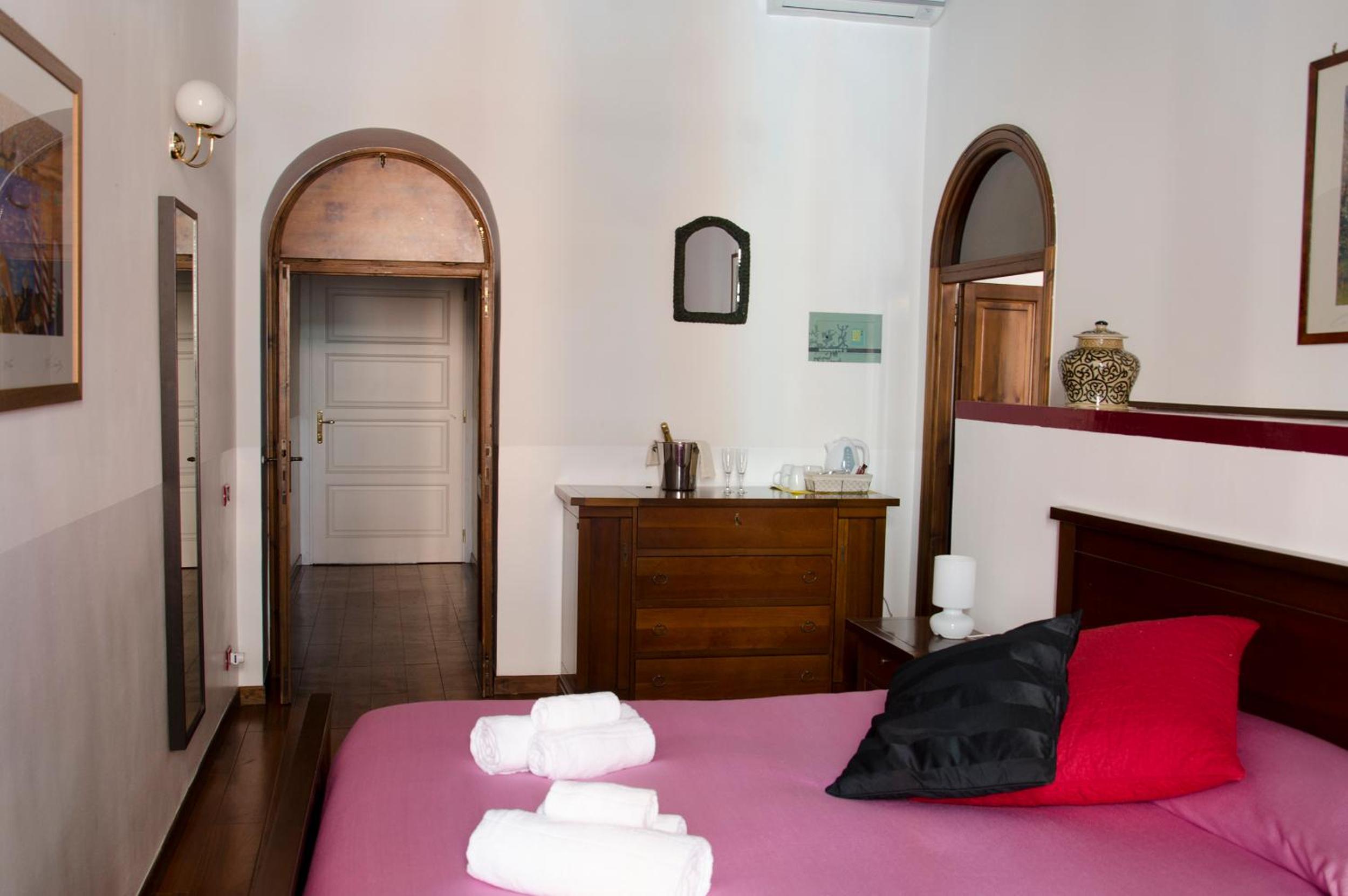 Triple Room photo 2
