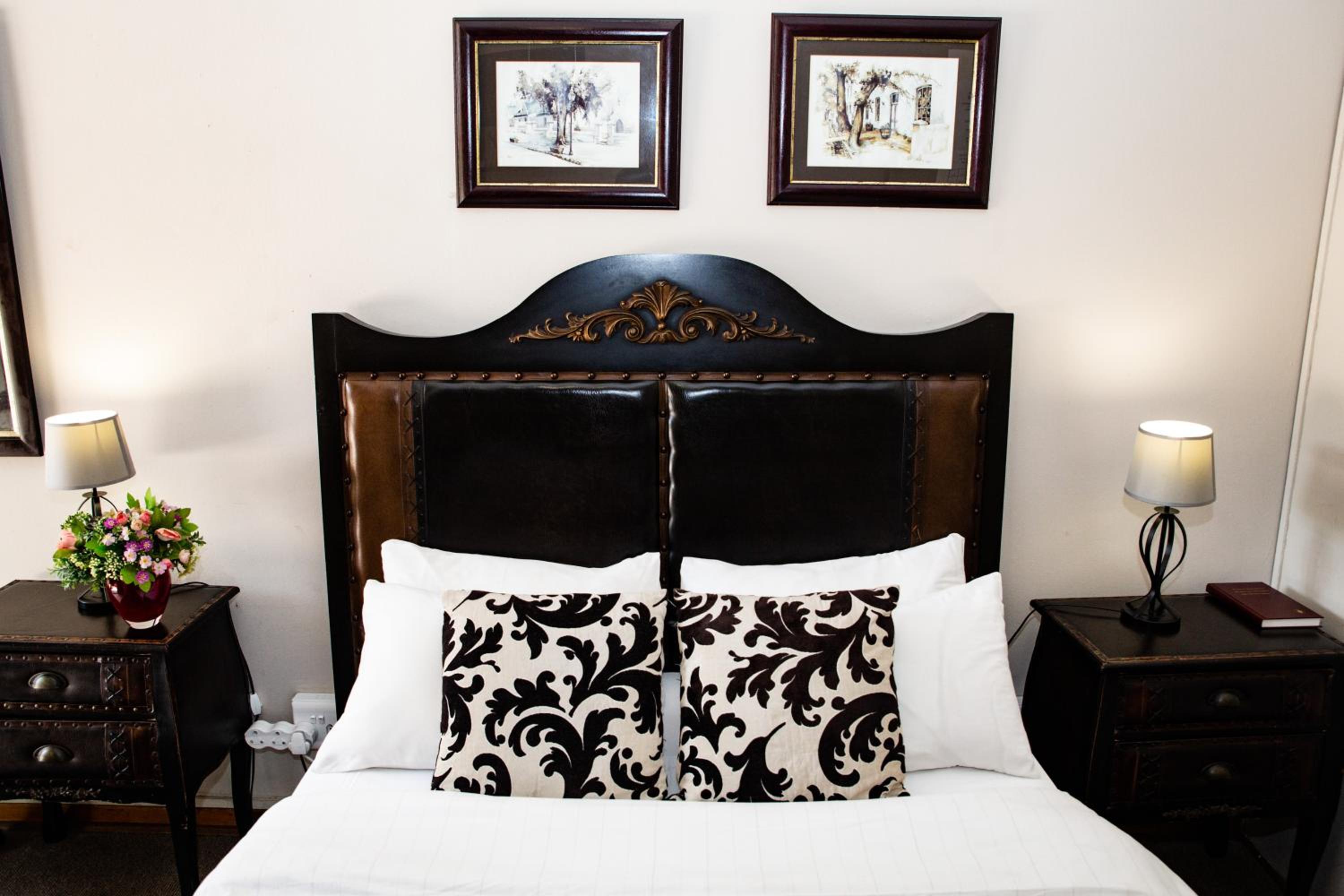 Deluxe Double Room photo 3
