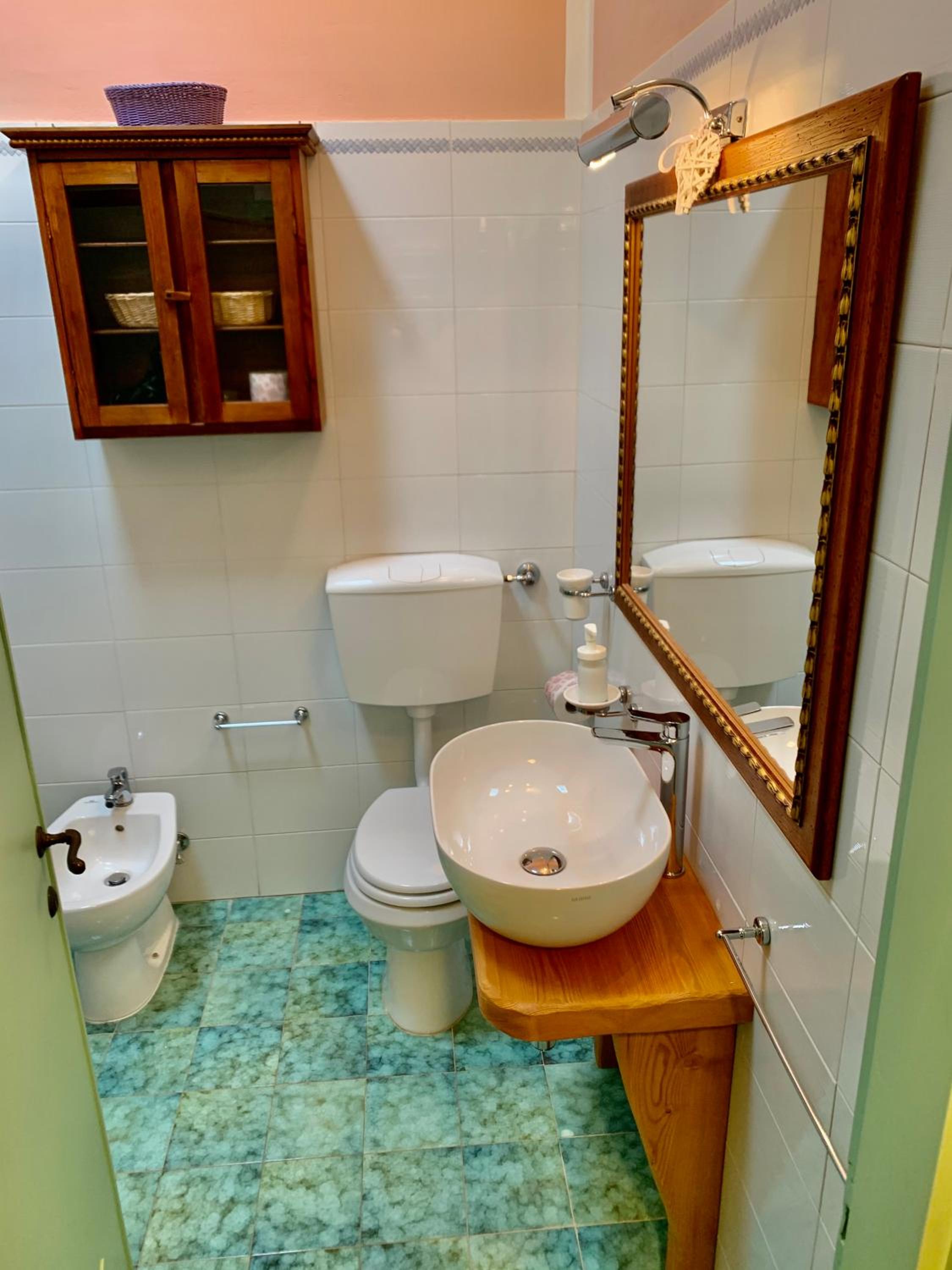 Large One-Bedroom Apartment (2 Adults) photo 2