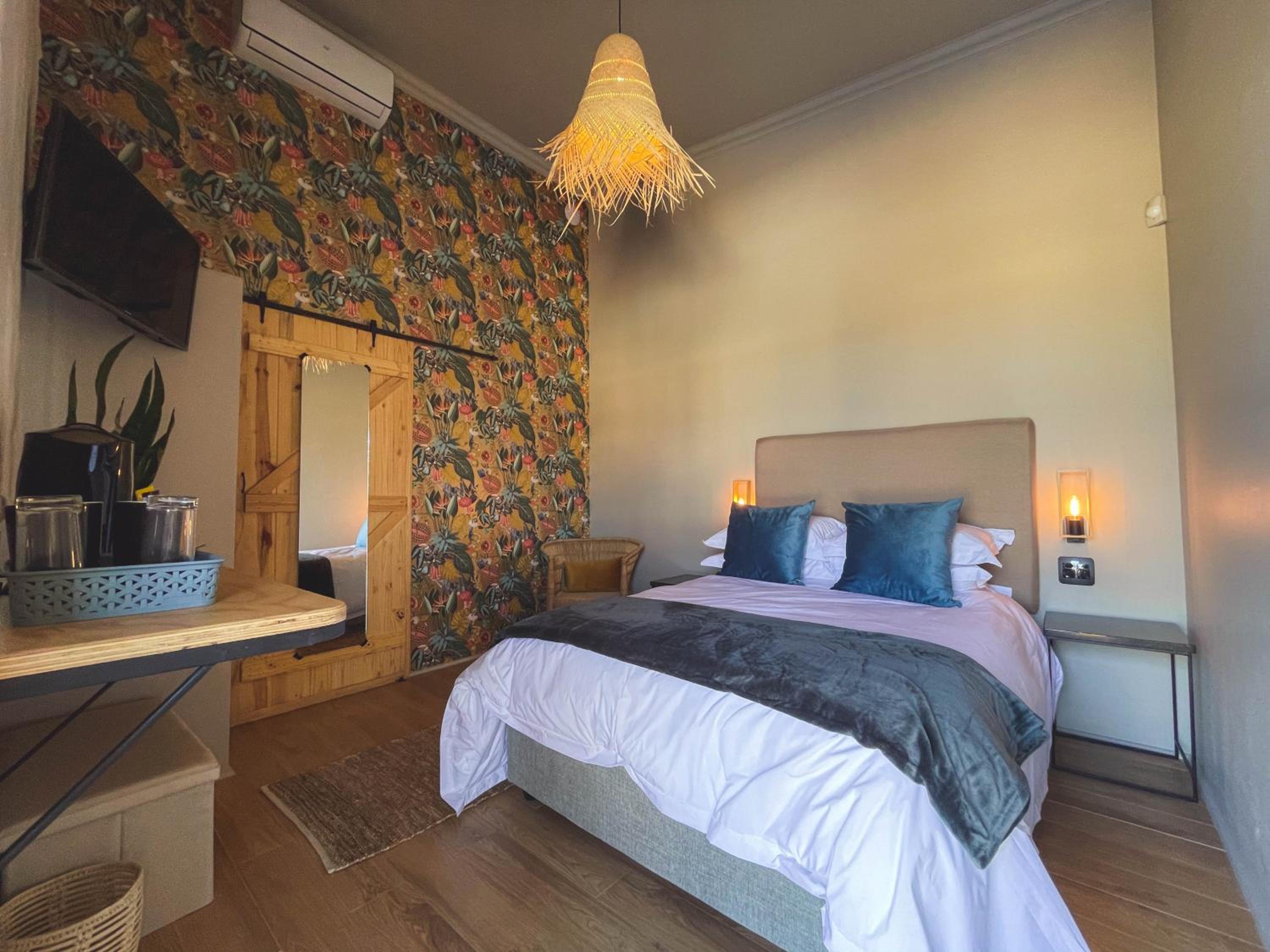 Double Room - Balcony Sea View 9