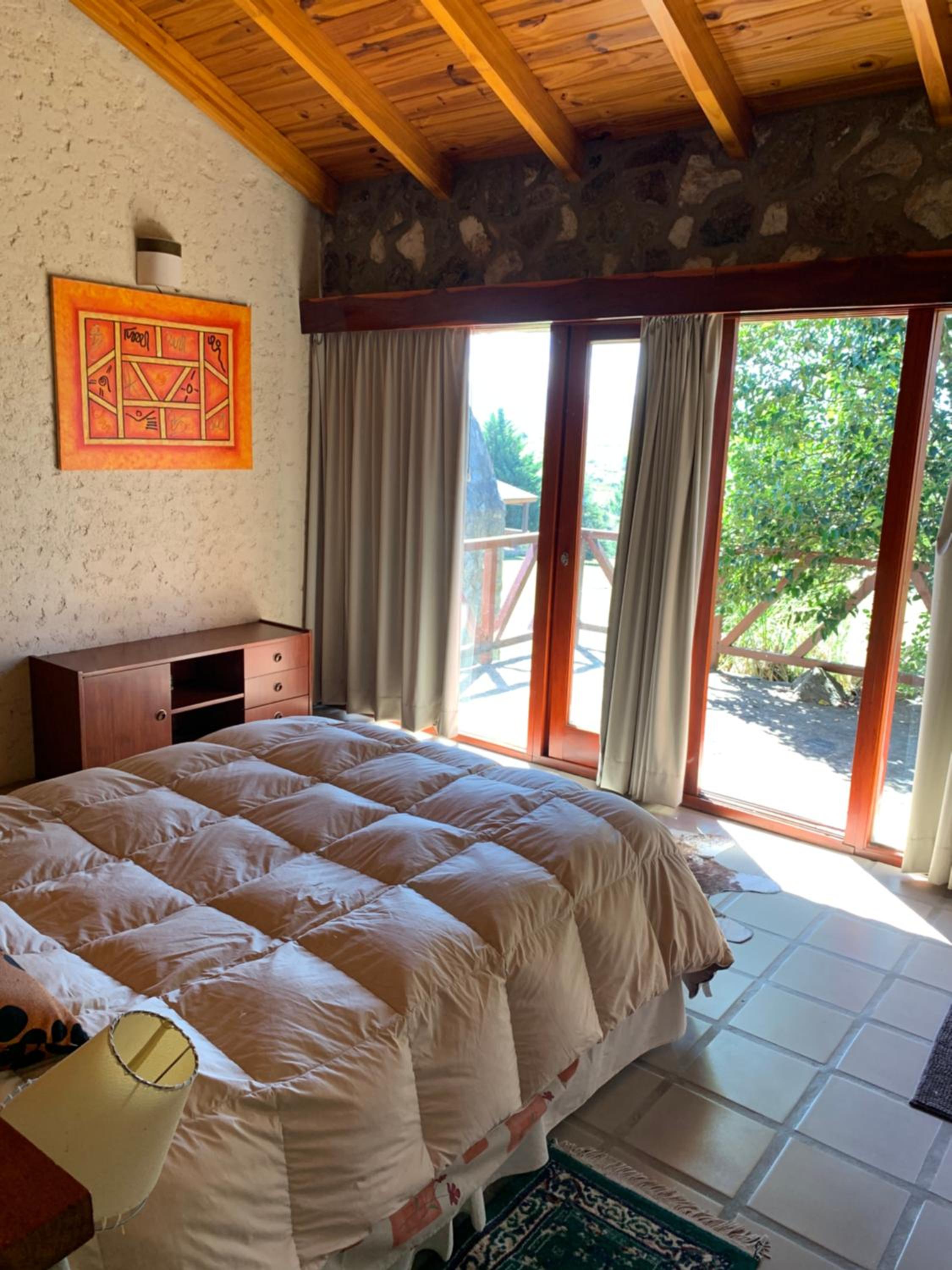 Two-Bedroom House photo 2