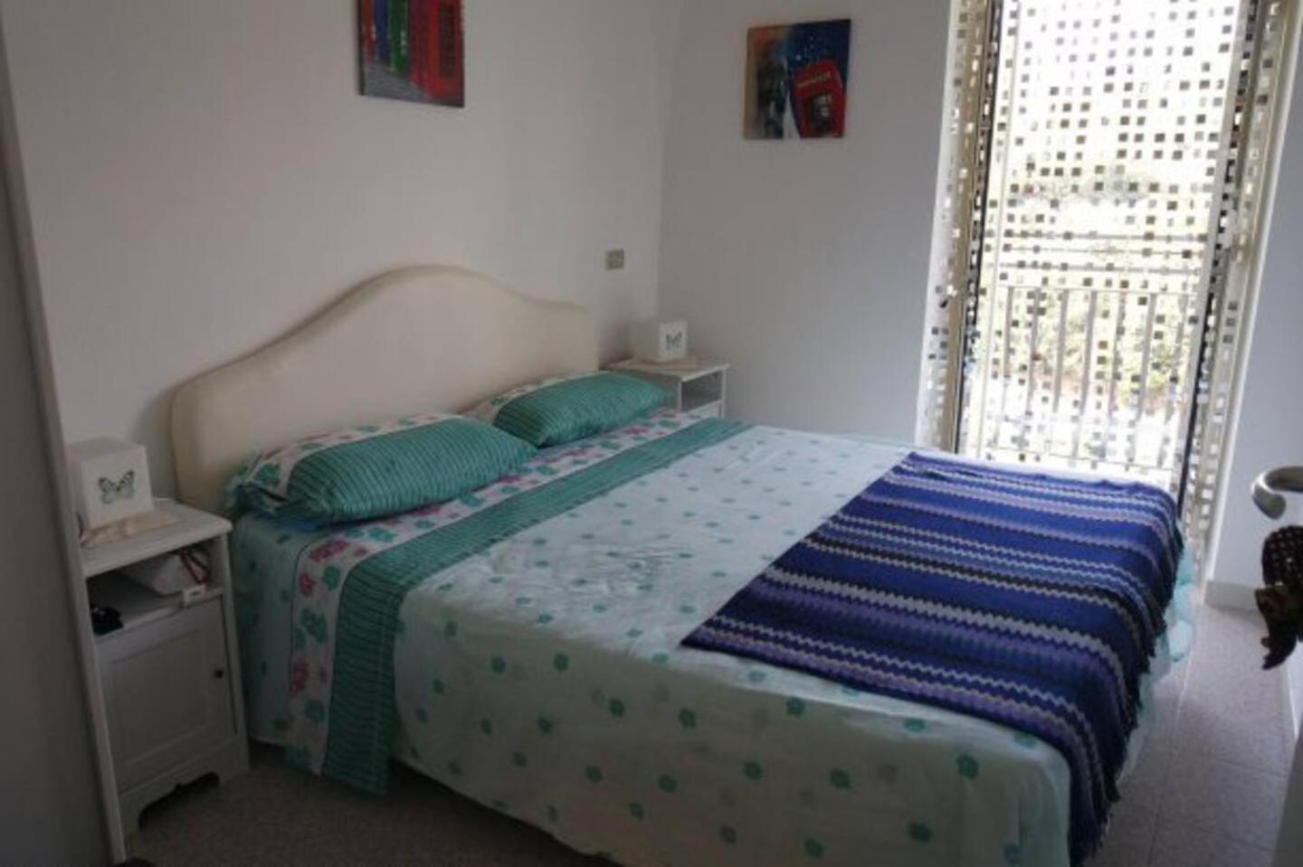 Three-Bedroom House photo 3