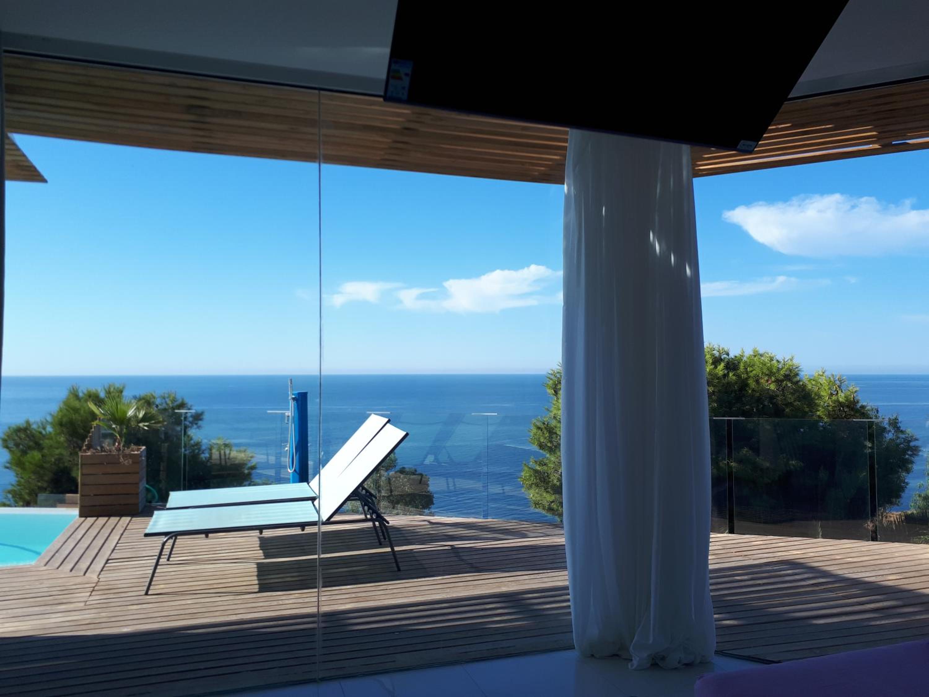 Villa with Sea View photo 2