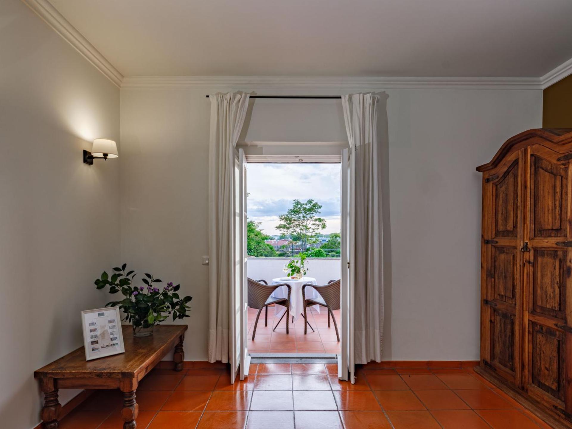 Charming Double Room with Terrace
