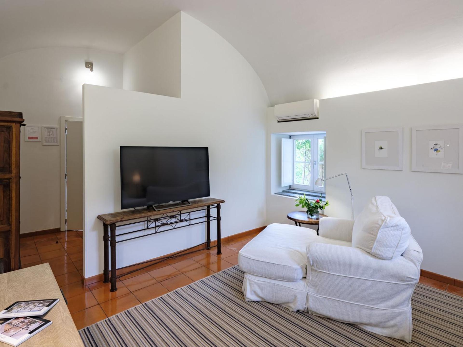 Prestige Double or Twin Room - Photo 8