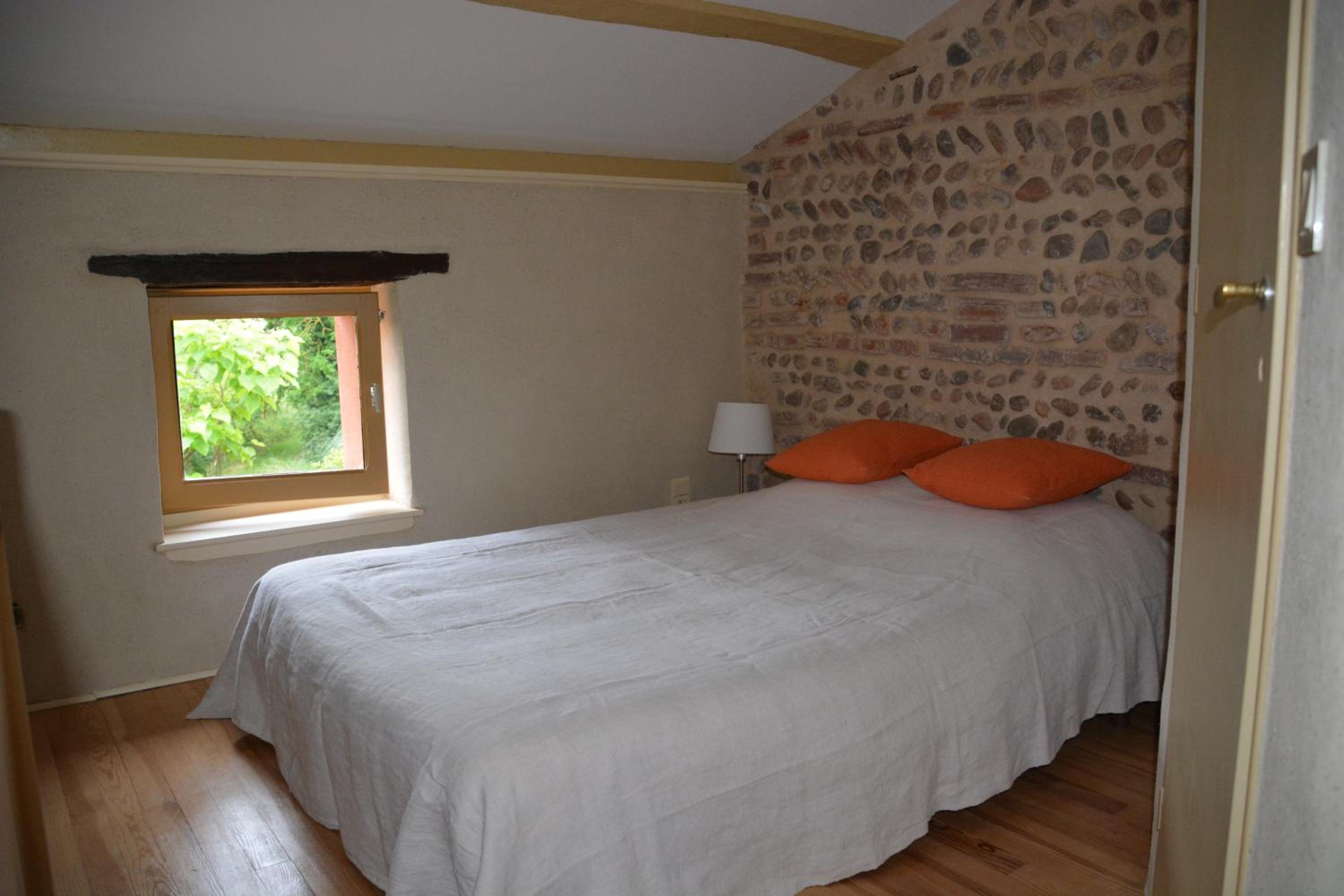 Studio Apartment photo 2