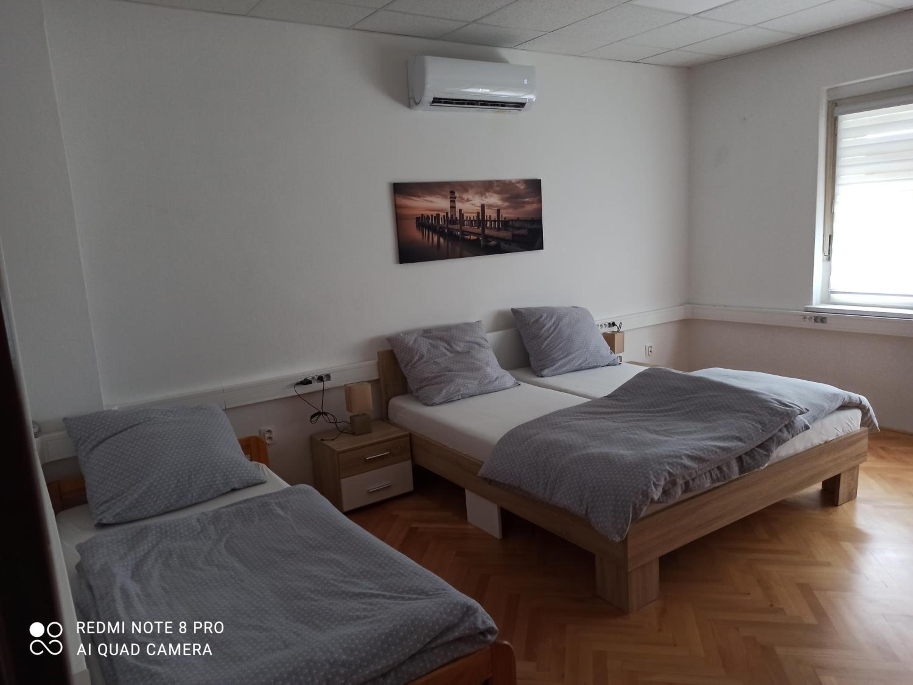 Triple Room - Photo 27