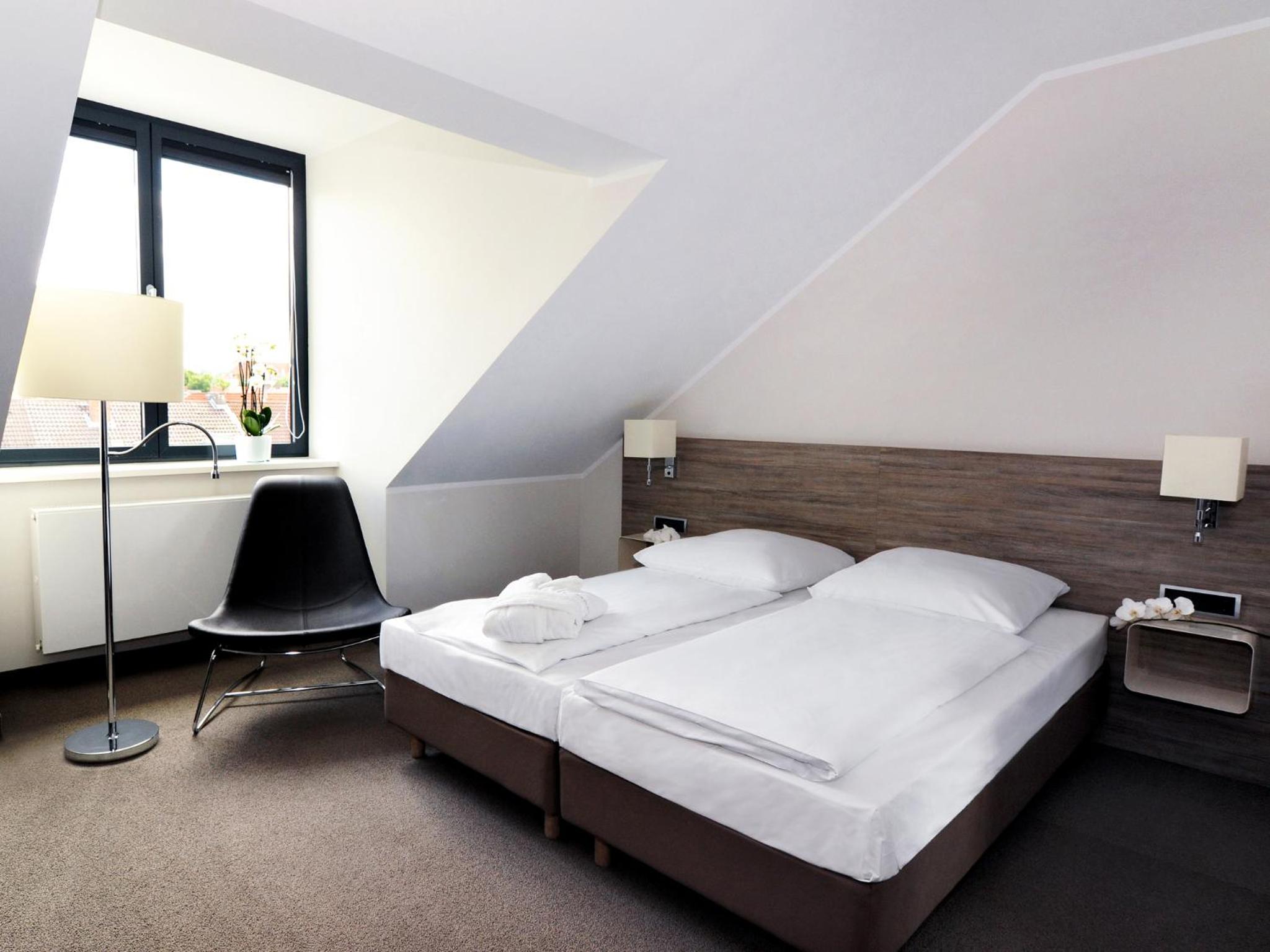 Double Room - Photo 5