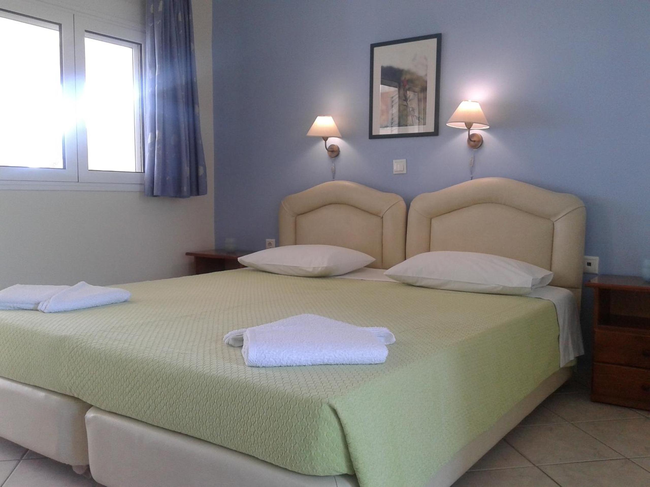 Studio with Sea View (2 Adults) photo 2