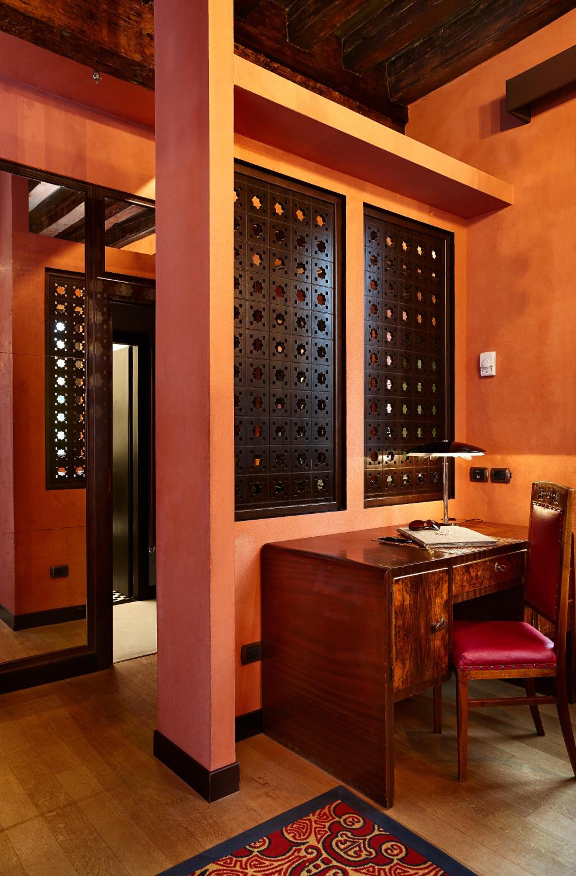Superior Double or Twin Room - Photo 10