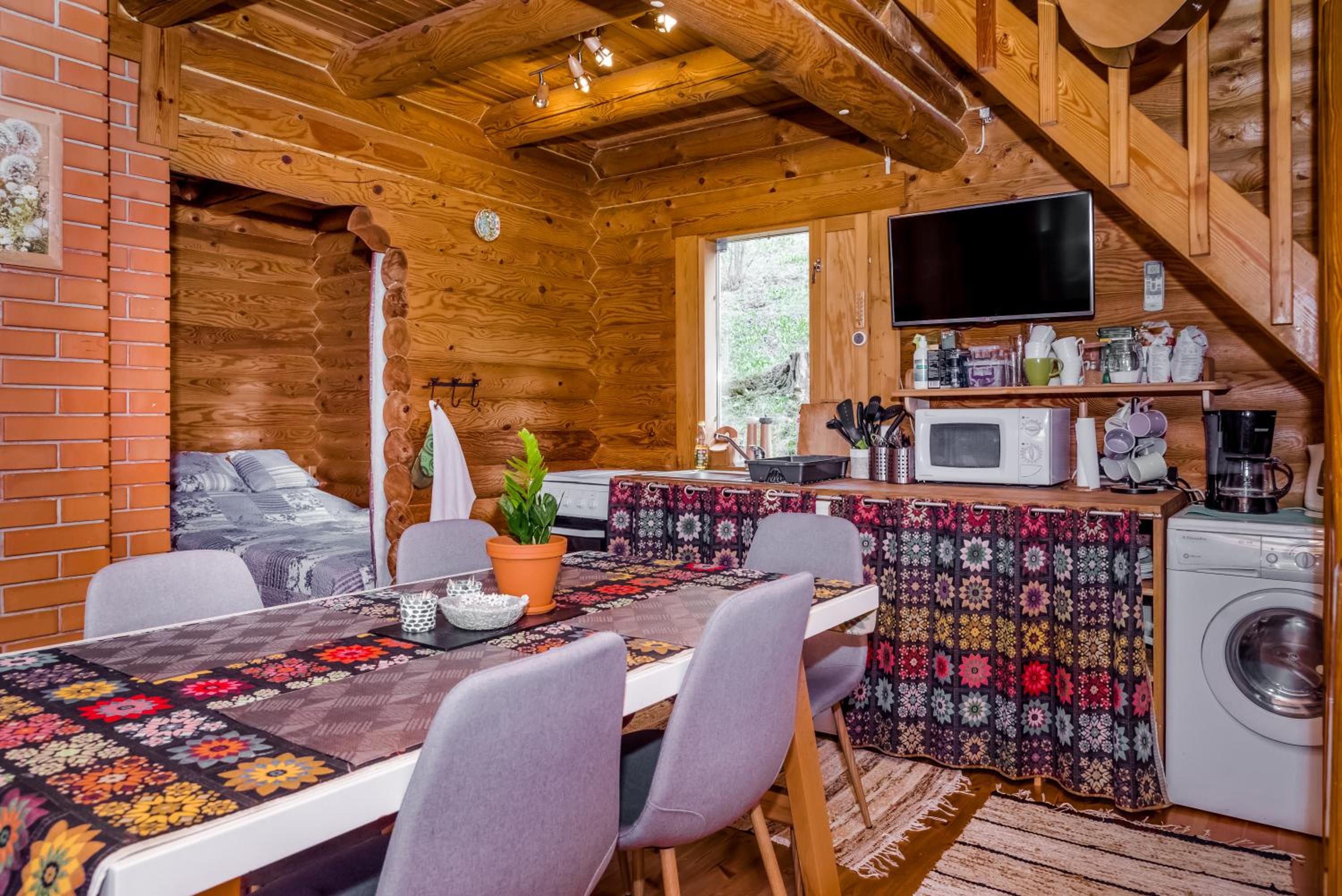Two-Bedroom Holiday Home - Photo 32