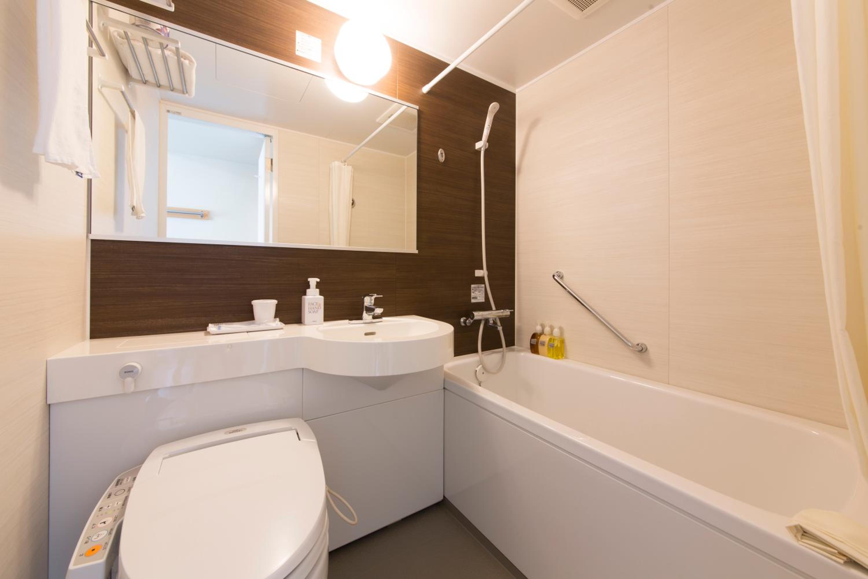 Single Room - Non-Smoking - Photo 5