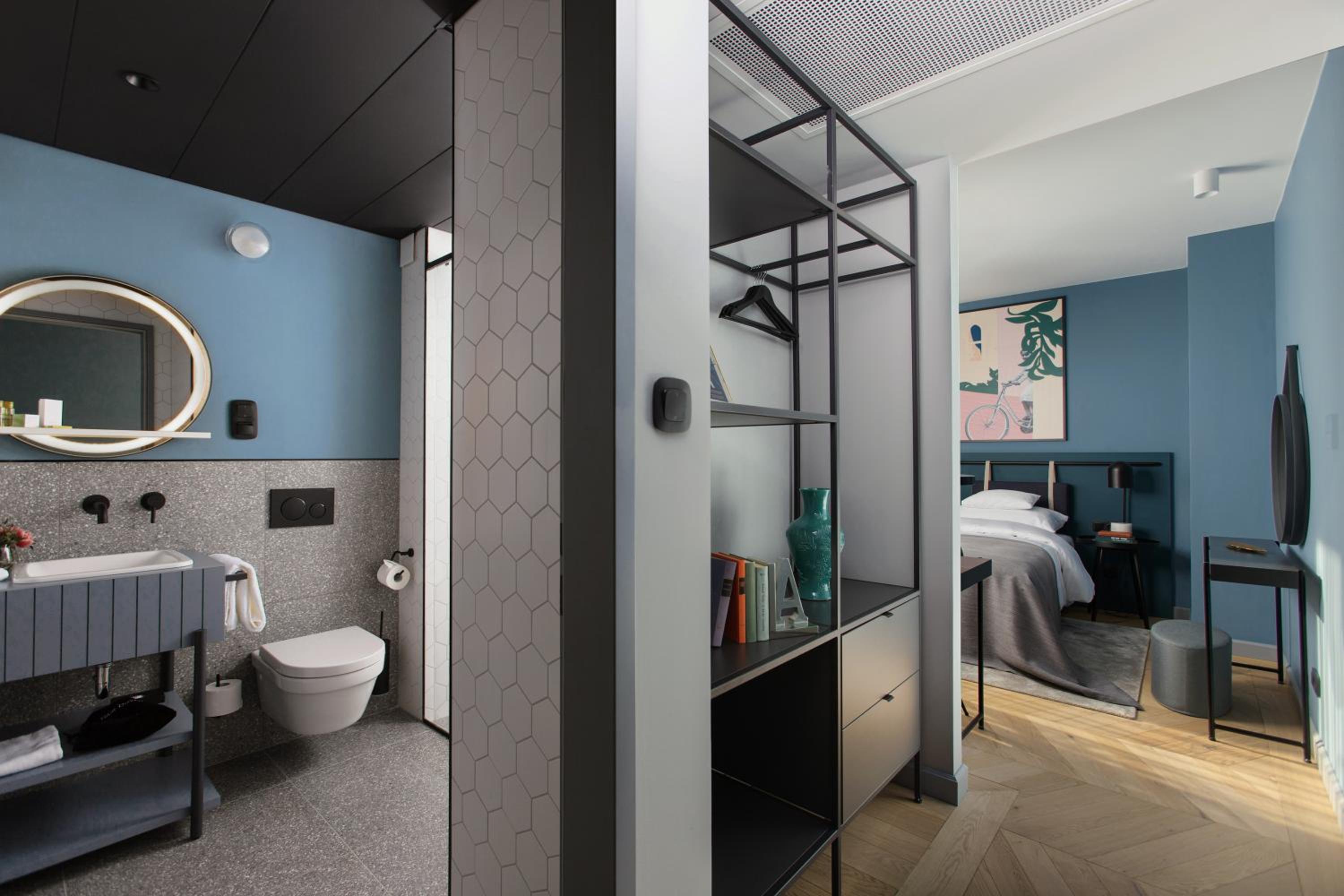 Deluxe Twin Room - Photo 9