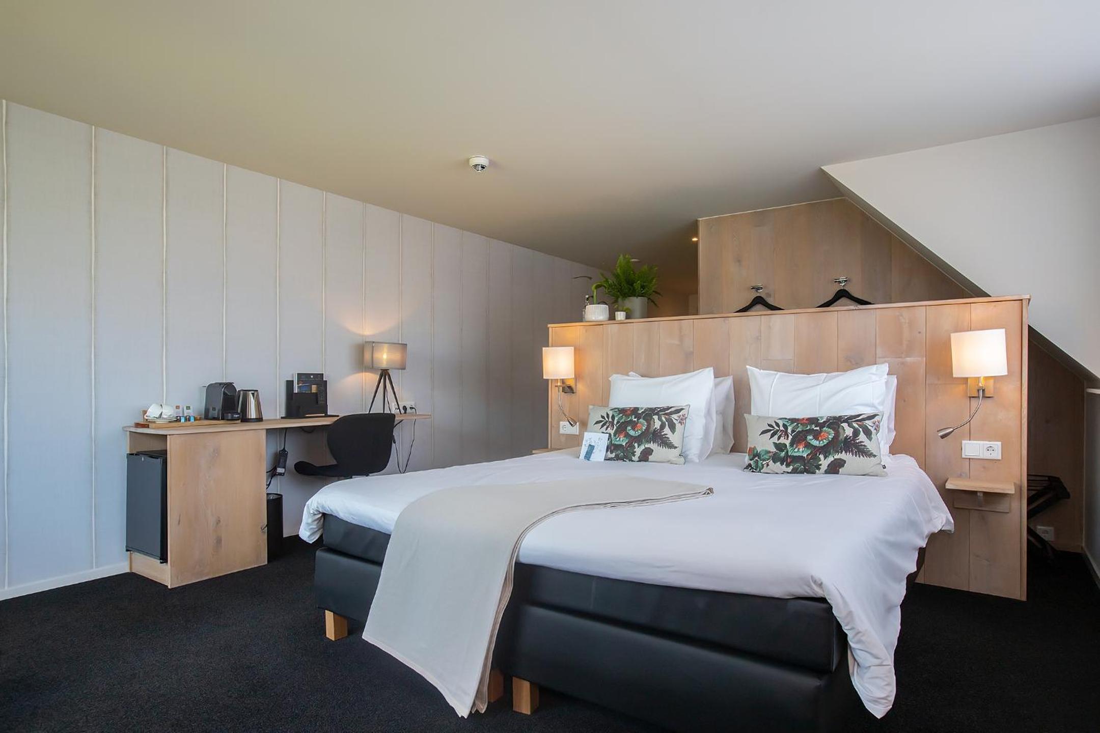 Junior Polder Suite