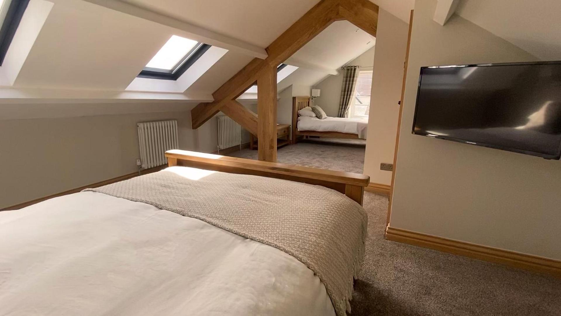 Standard Family Room - Photo 14