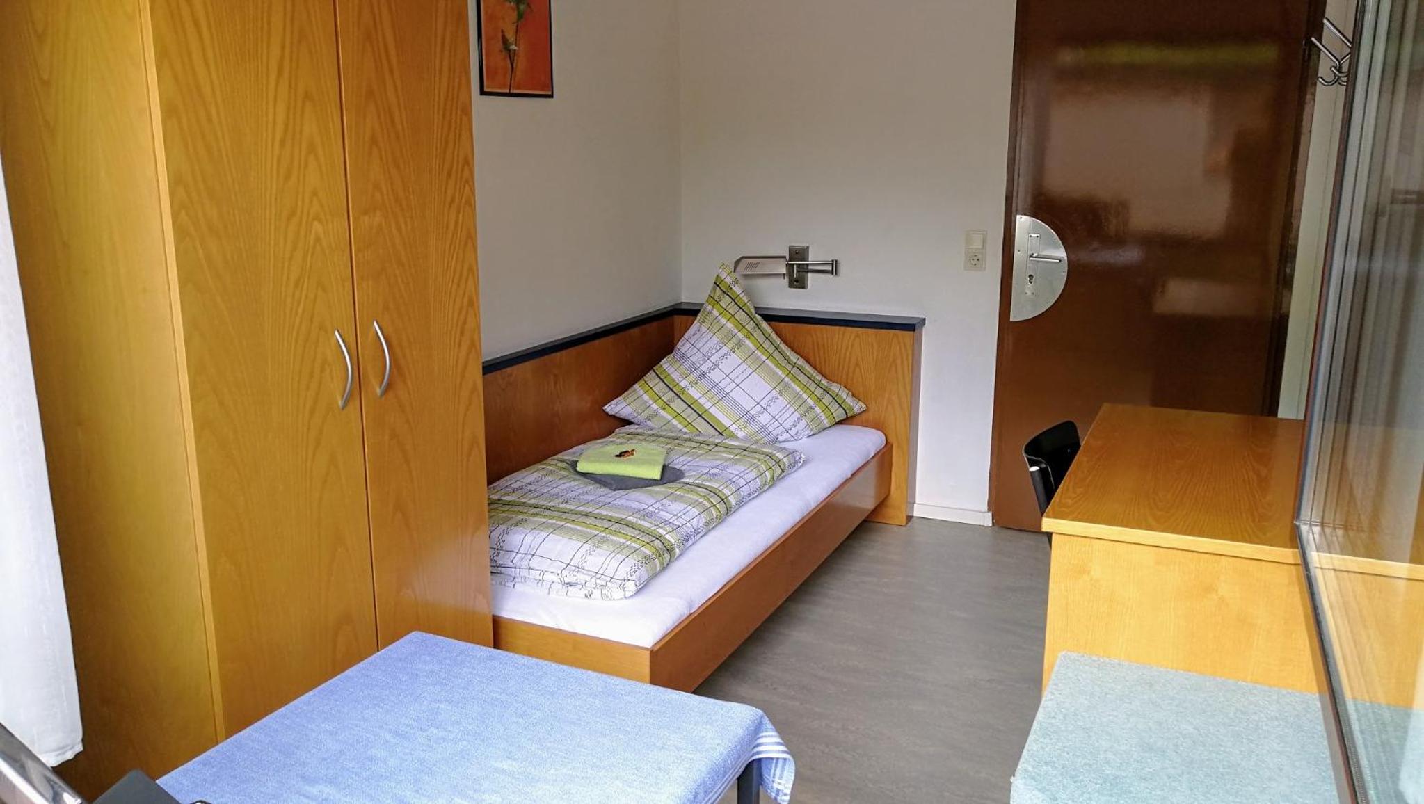 Basic Single Room photo 1