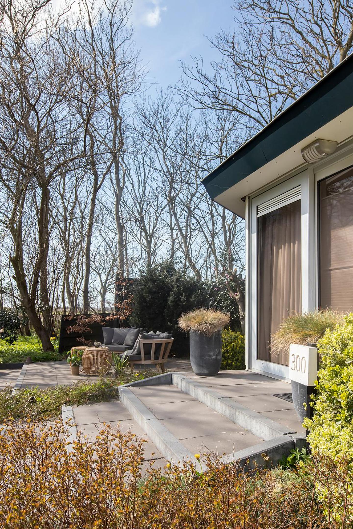 Superior Garden Suite - Photo 18