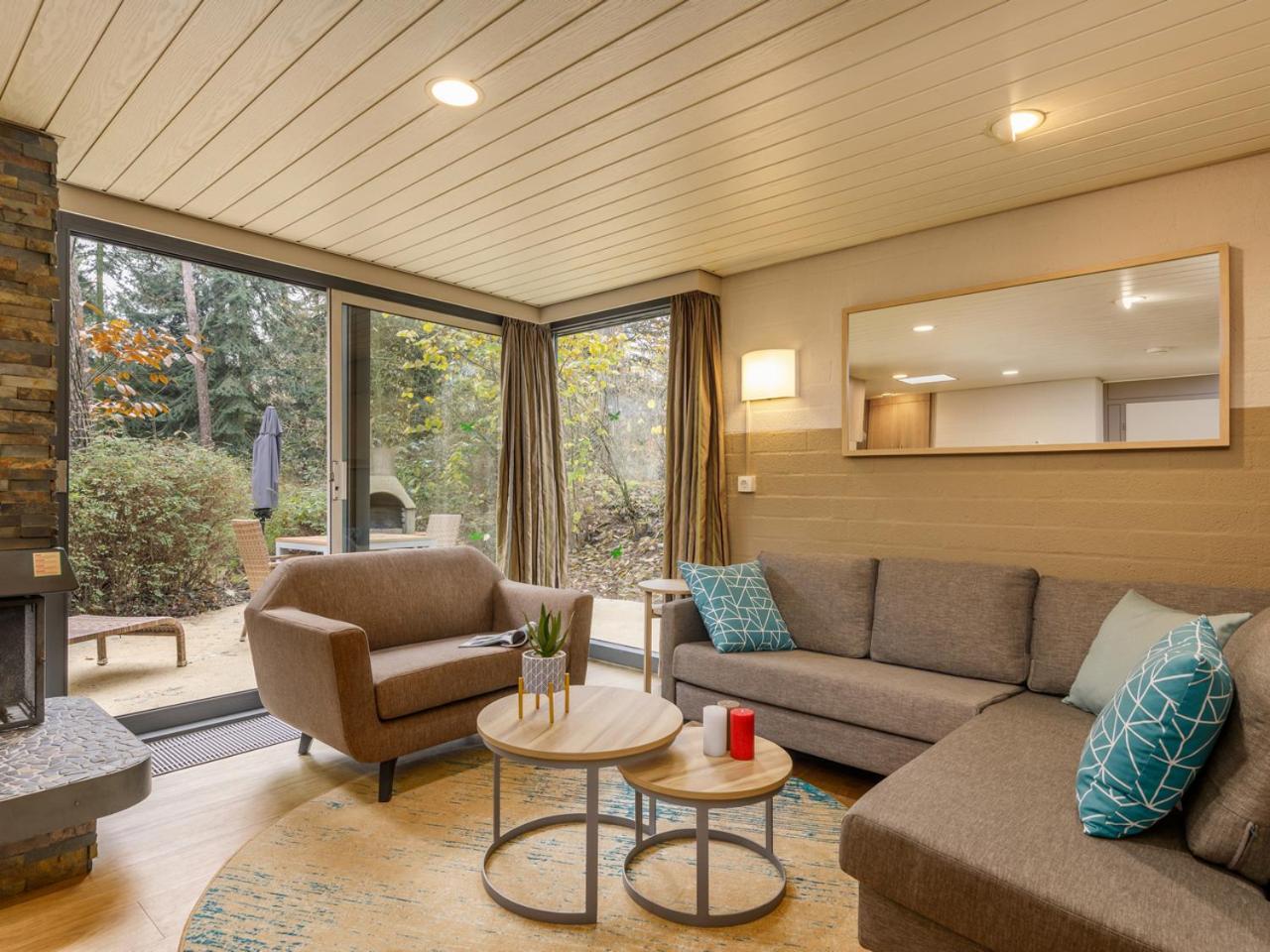 Deluxe Bungalow photo 1